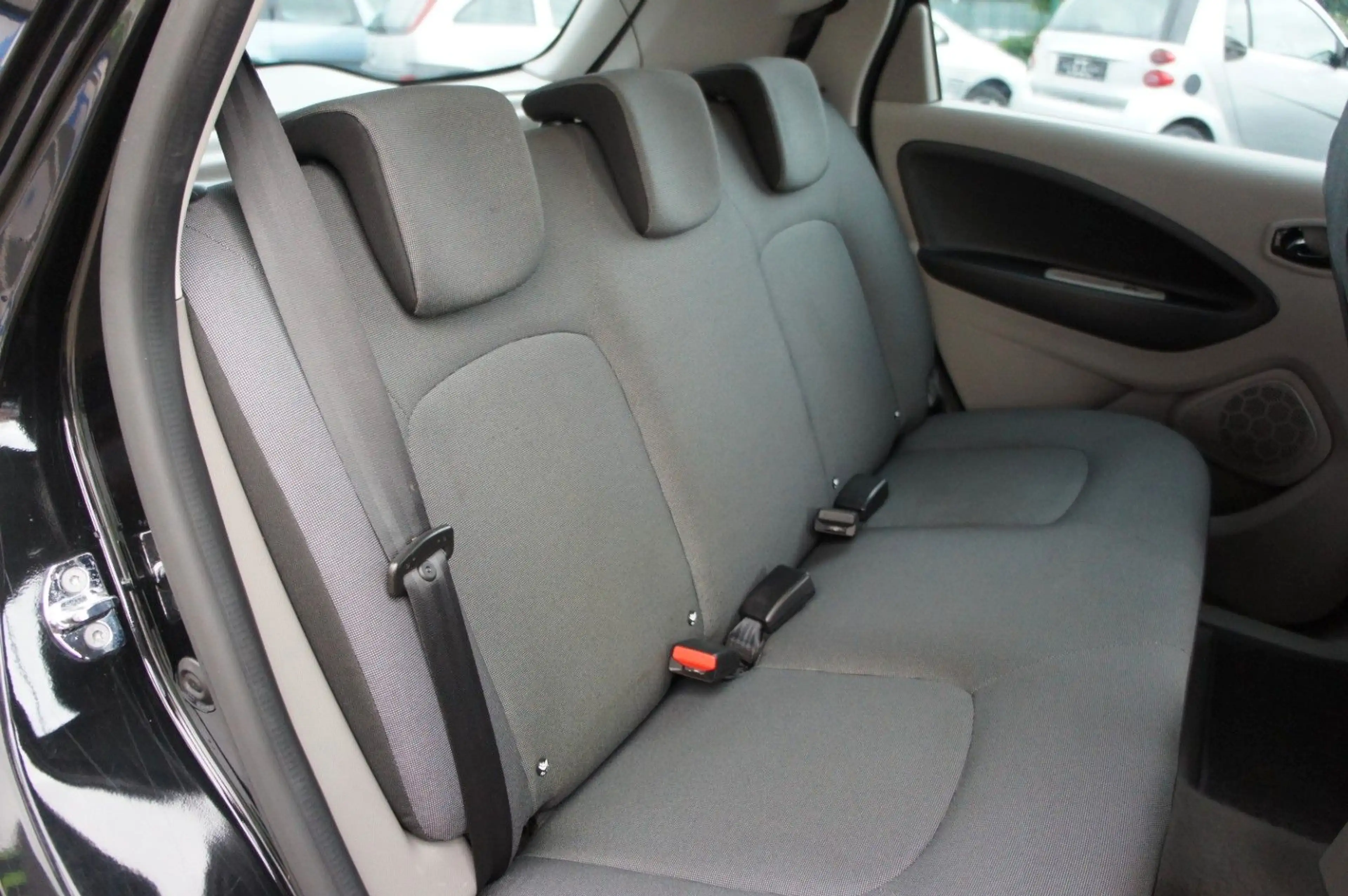Renault ZOE Zoe Intens Elektro — photo 13
