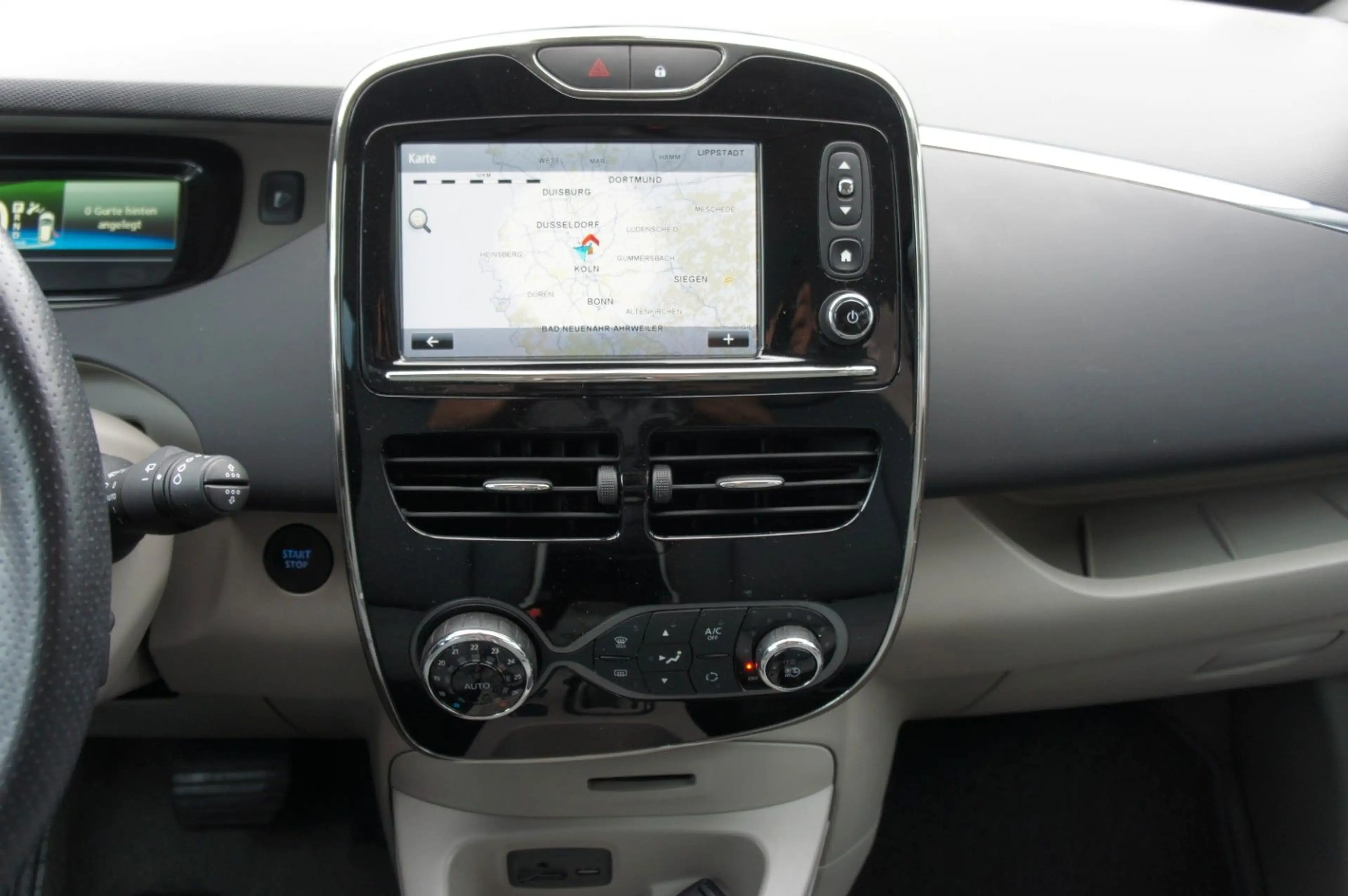 Renault ZOE Zoe Intens Elektro — photo 10
