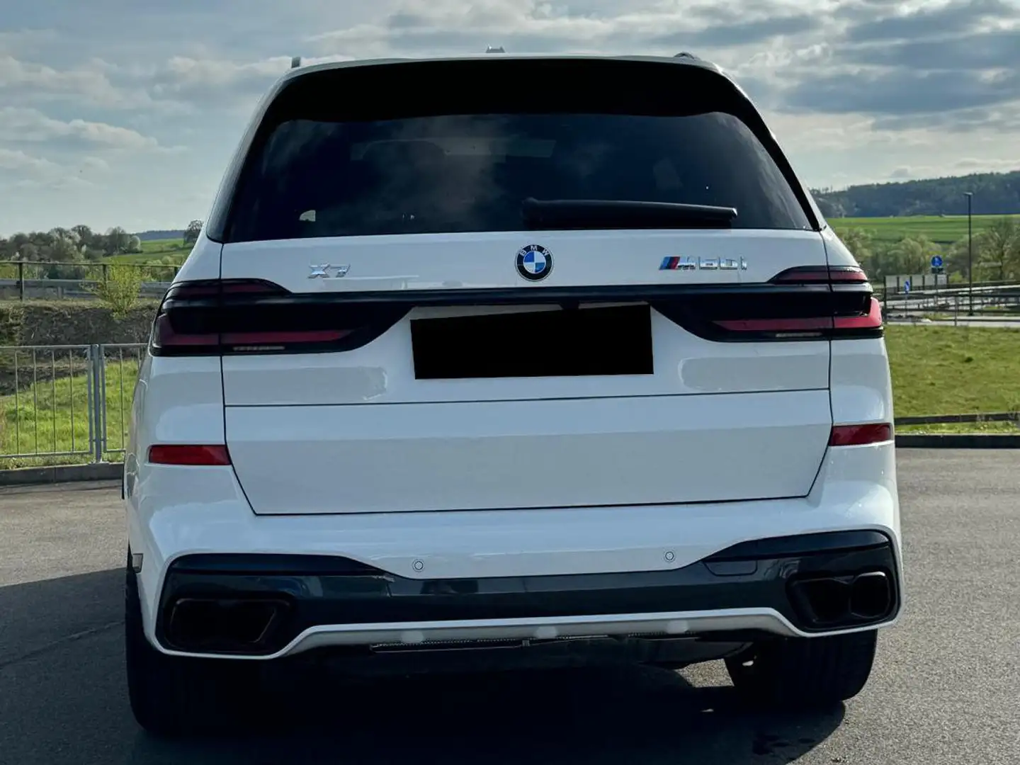 BMW X7 M X7 M60i xDrive 22 "+LUFT+AHK+PANO+HARMAN+ICONIC Blanco - 2