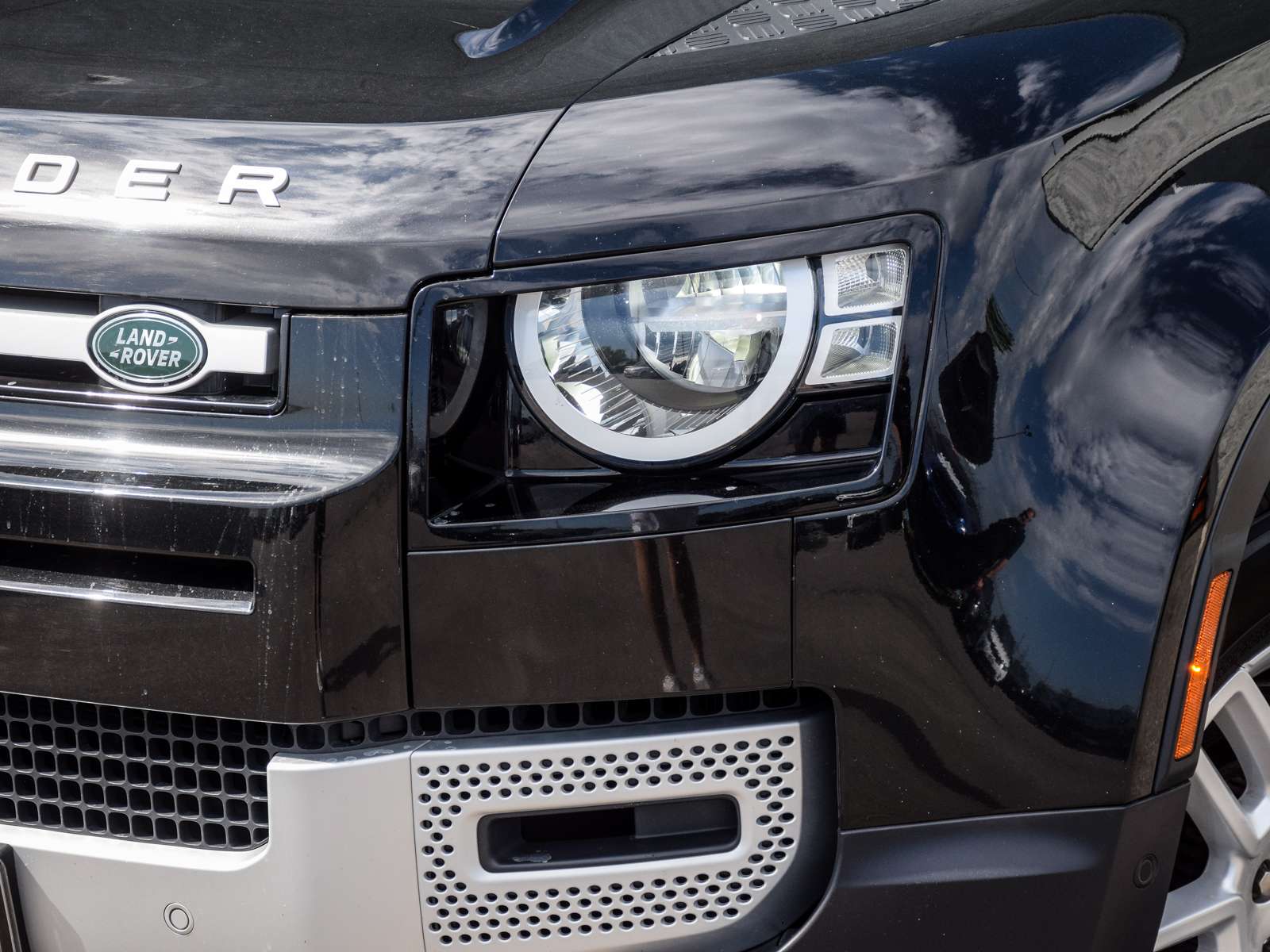 2023 Land Rover Defender S/ONE OWNER/DEALER MAINTAINED/HWY DRIVEN thumb 6