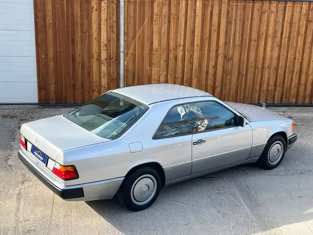 Mercedes-Benz 230 CE 124er Coupe, 1a Zustand, nur 52.000 Km!!!