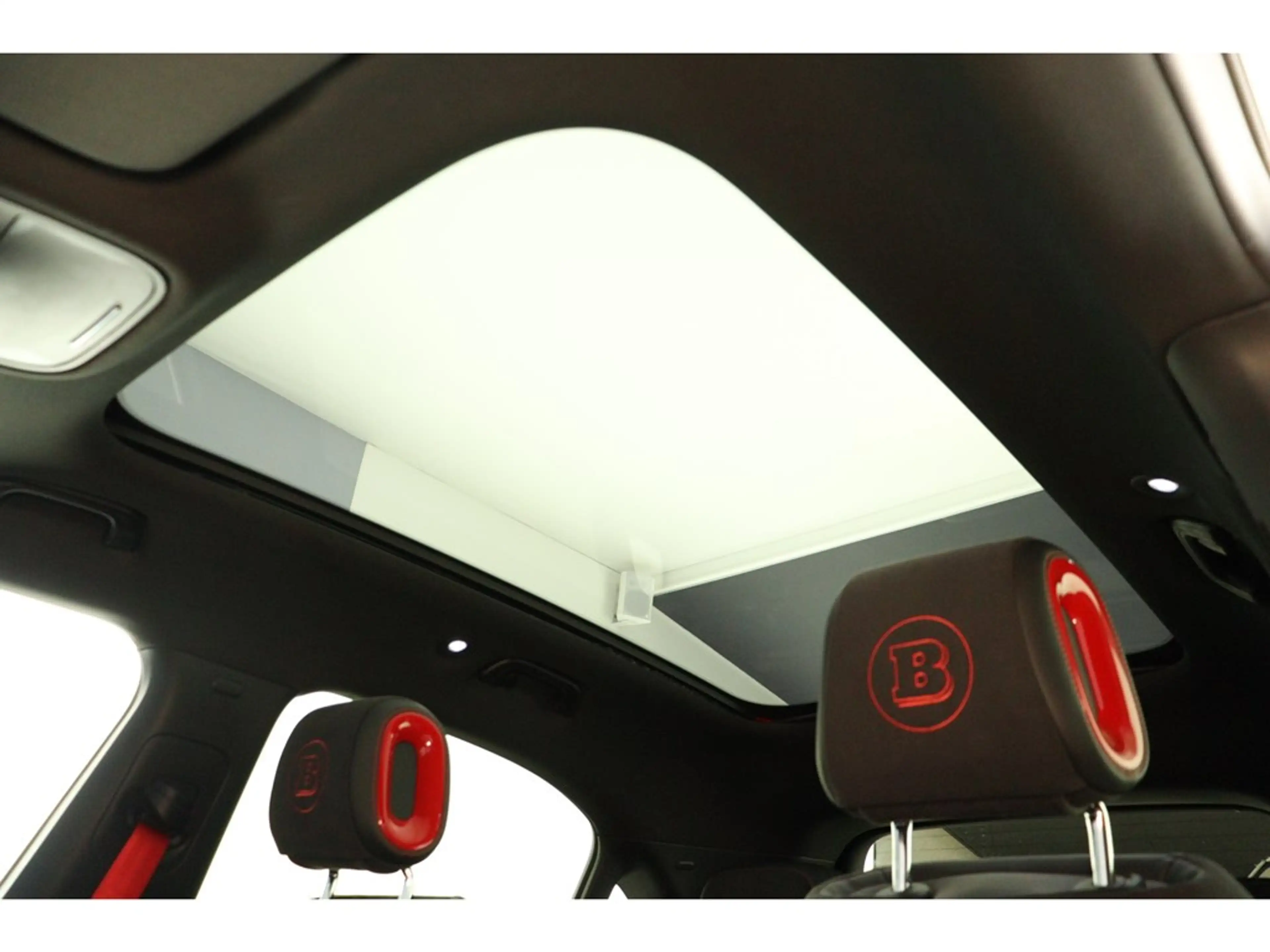 smart brabus #1 66kWh 428pk — photo 13