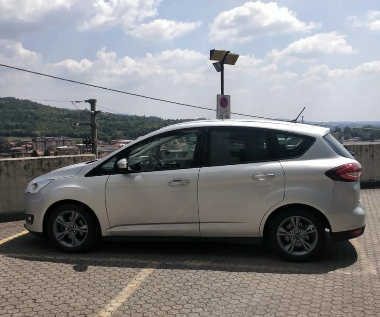 Ford C-Max 1.5 tdci Plus s&s 120cv - 1