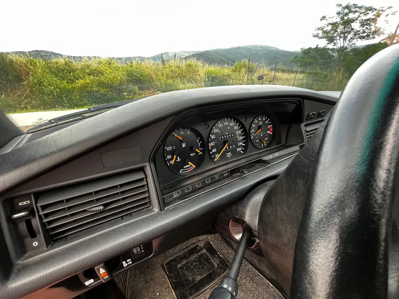 Mercedes-Benz 190 2.3 16 E 185cv, foto 10
