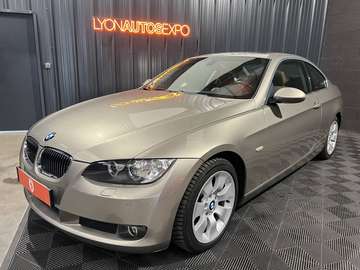 V (E92) 325iA 218ch Luxe