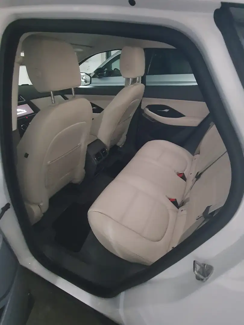 Jaguar E-Pace E-Pace 2.0DI4 D180 S AWD Aut. S Weiß - 2