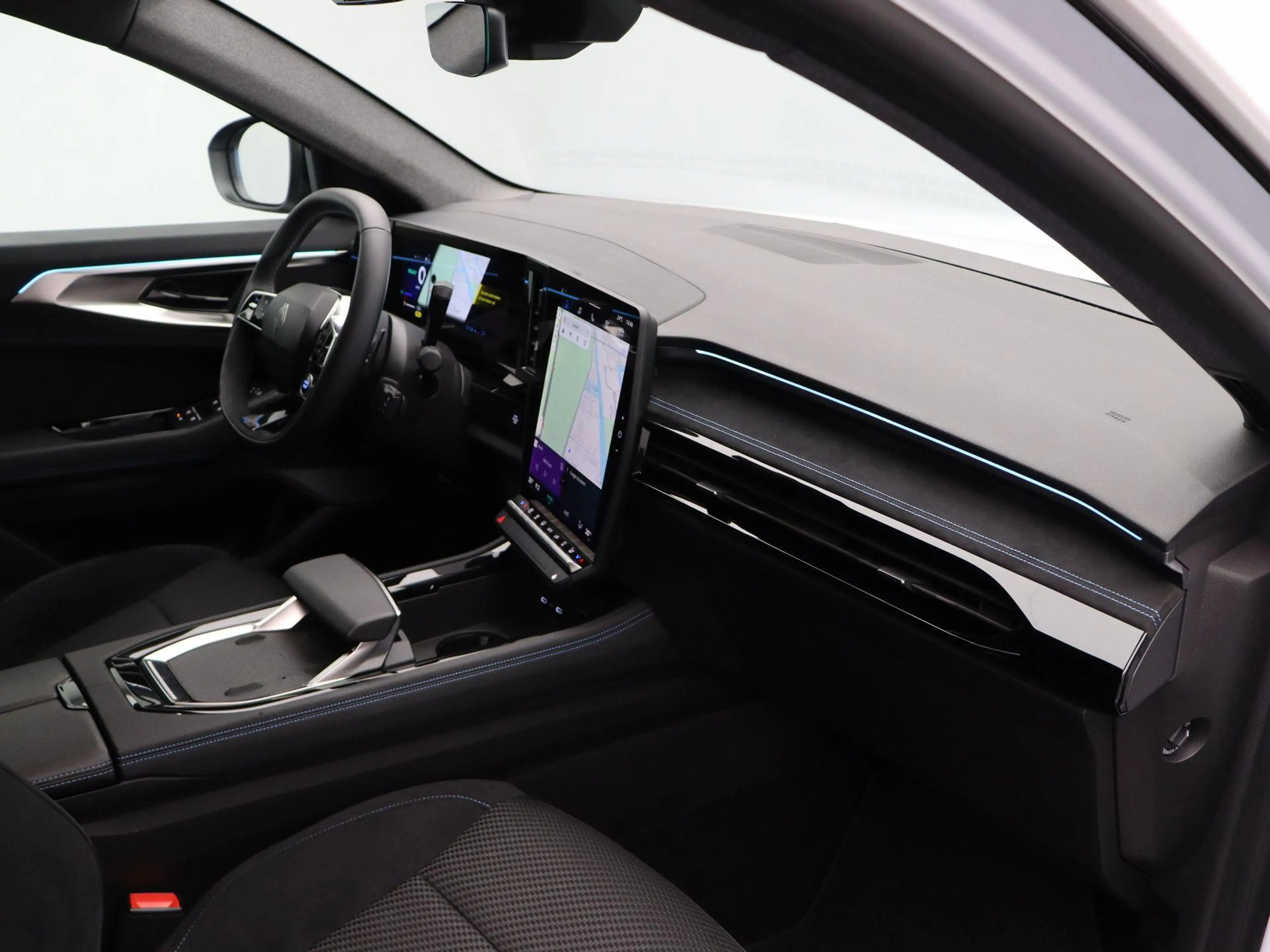 Renault Austral 1.2 E-Tech full hybrid 200 techno esprit Alpine | — photo 14