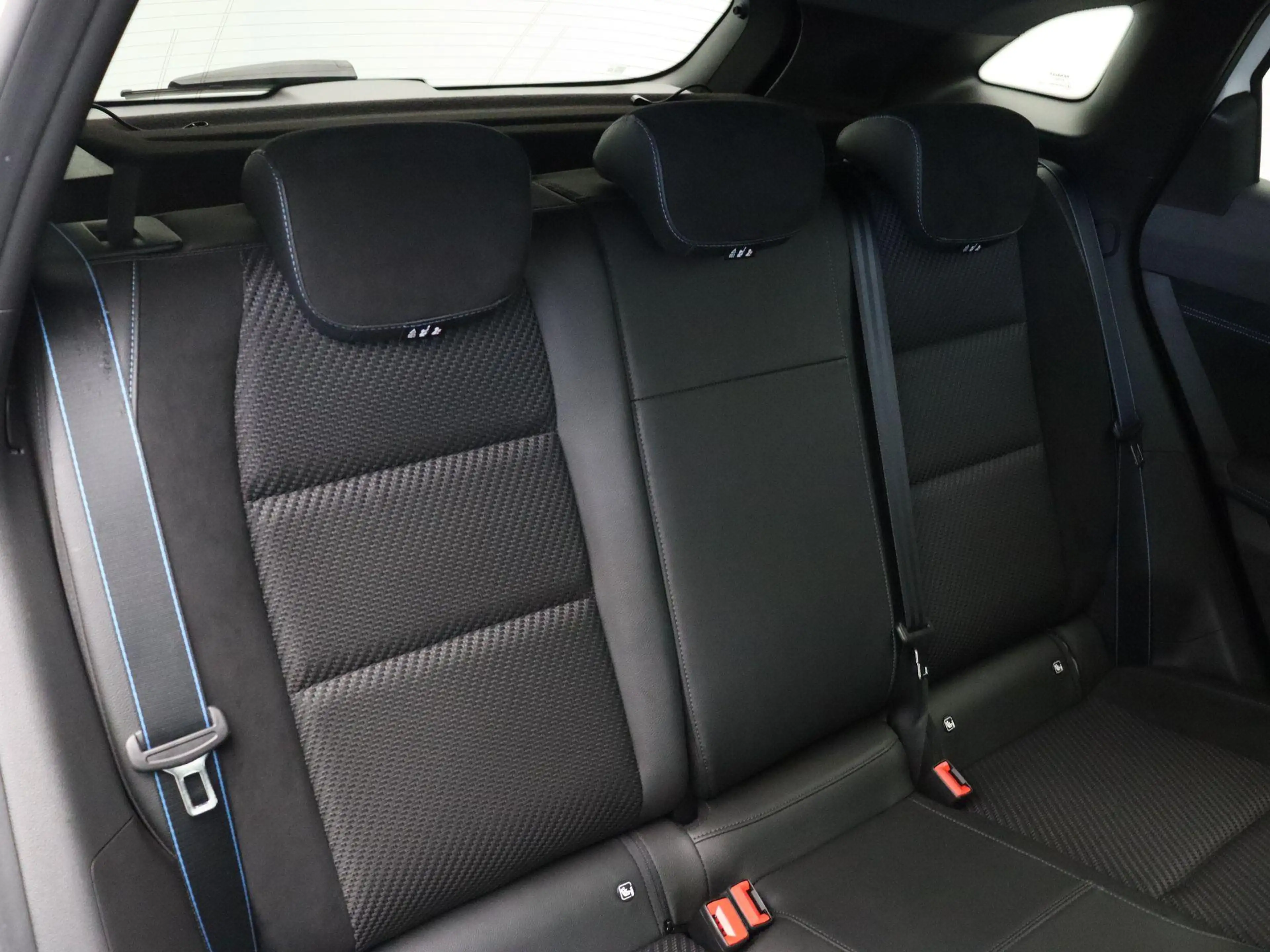 Renault Austral 1.2 E-Tech full hybrid 200 techno esprit Alpine | — photo 9