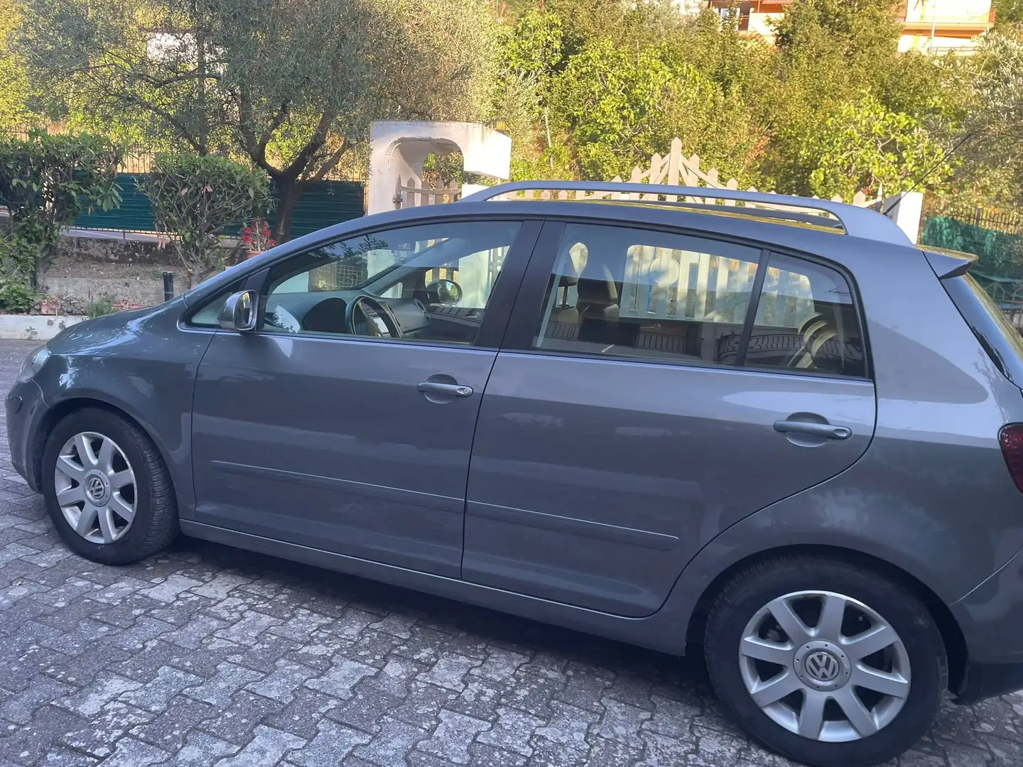 Volkswagen Golf Plus sportline Grigio - 2