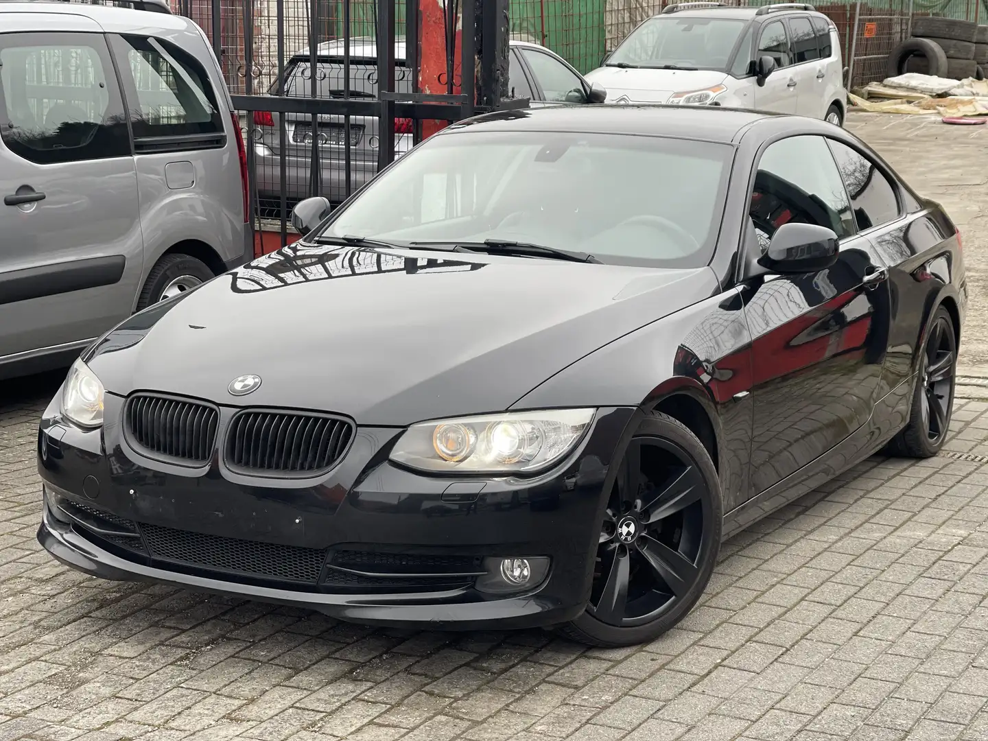 BMW 320 Coupé 320i / Navi / Prêt à immatriculé Nero - 1