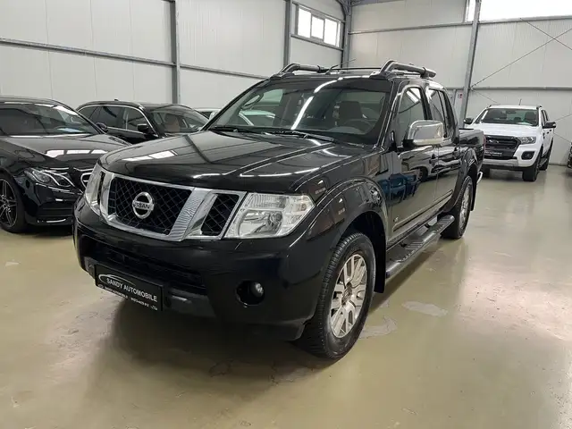 Nissan Navara Doppelkabine.Pritsche.V6 4X4  AHK BOSE KA