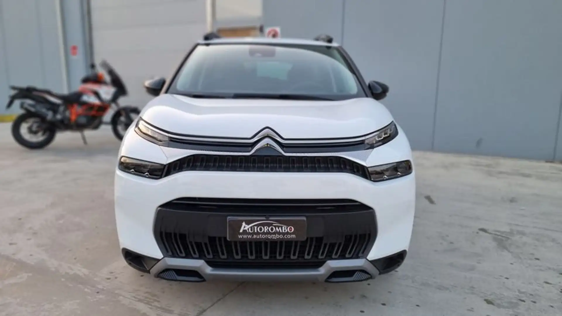 Citroen C3 Aircross PureTech 110 S&S Plus Blanc - 2