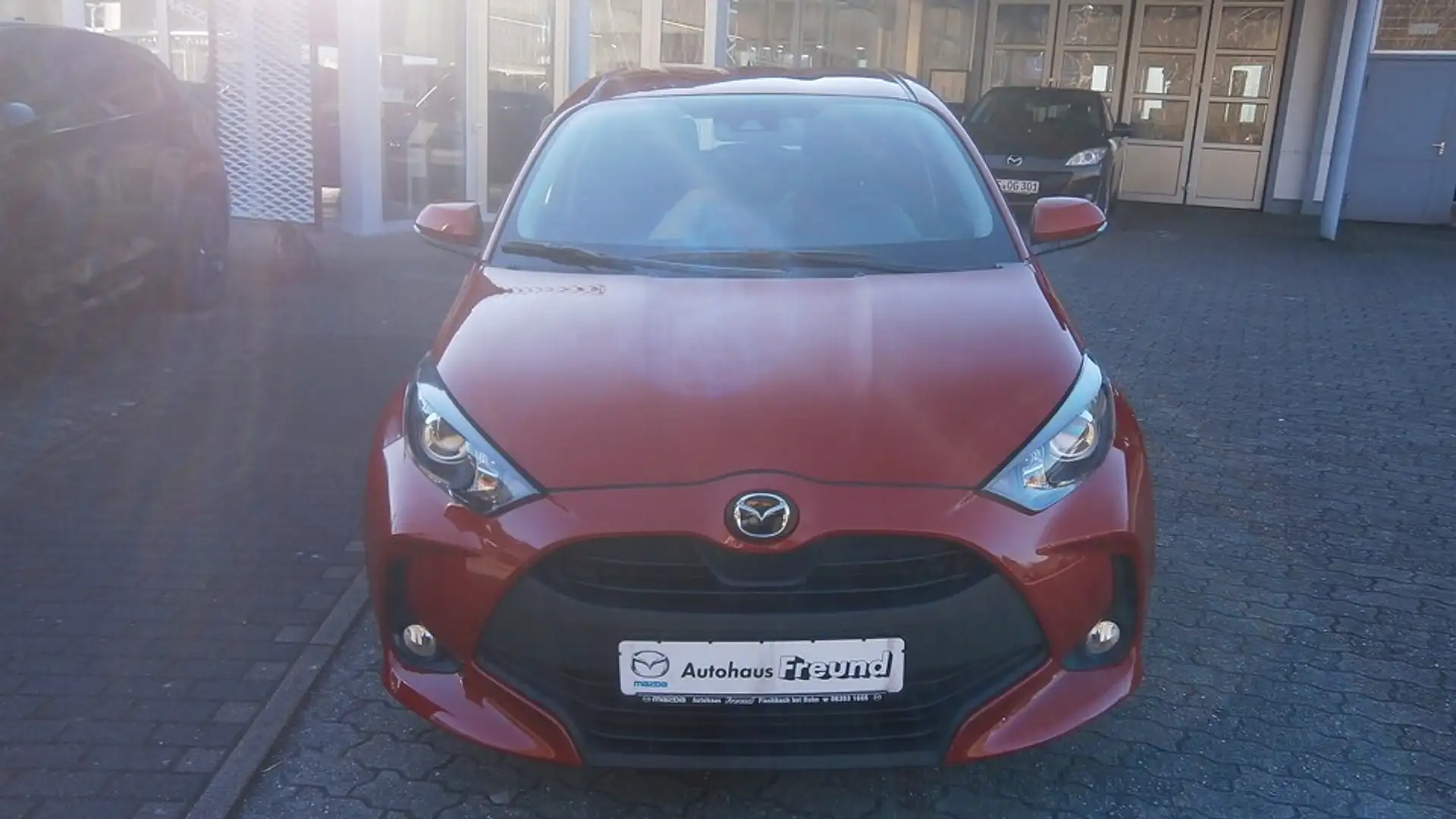 Mazda 2 Hybrid 1.5L VVT-i 116 PS AT AGILE Rood - 2