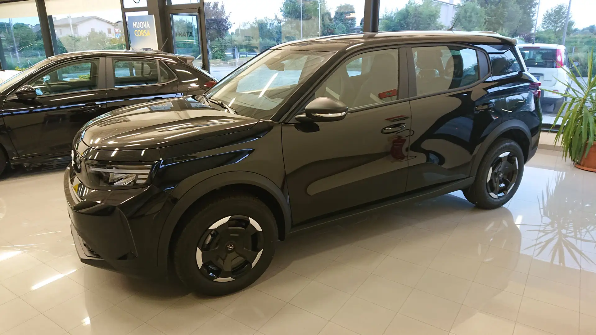 Opel Frontera EDITION Hybrid 110cv EDCT *PROMOZIONE* Nero - 2