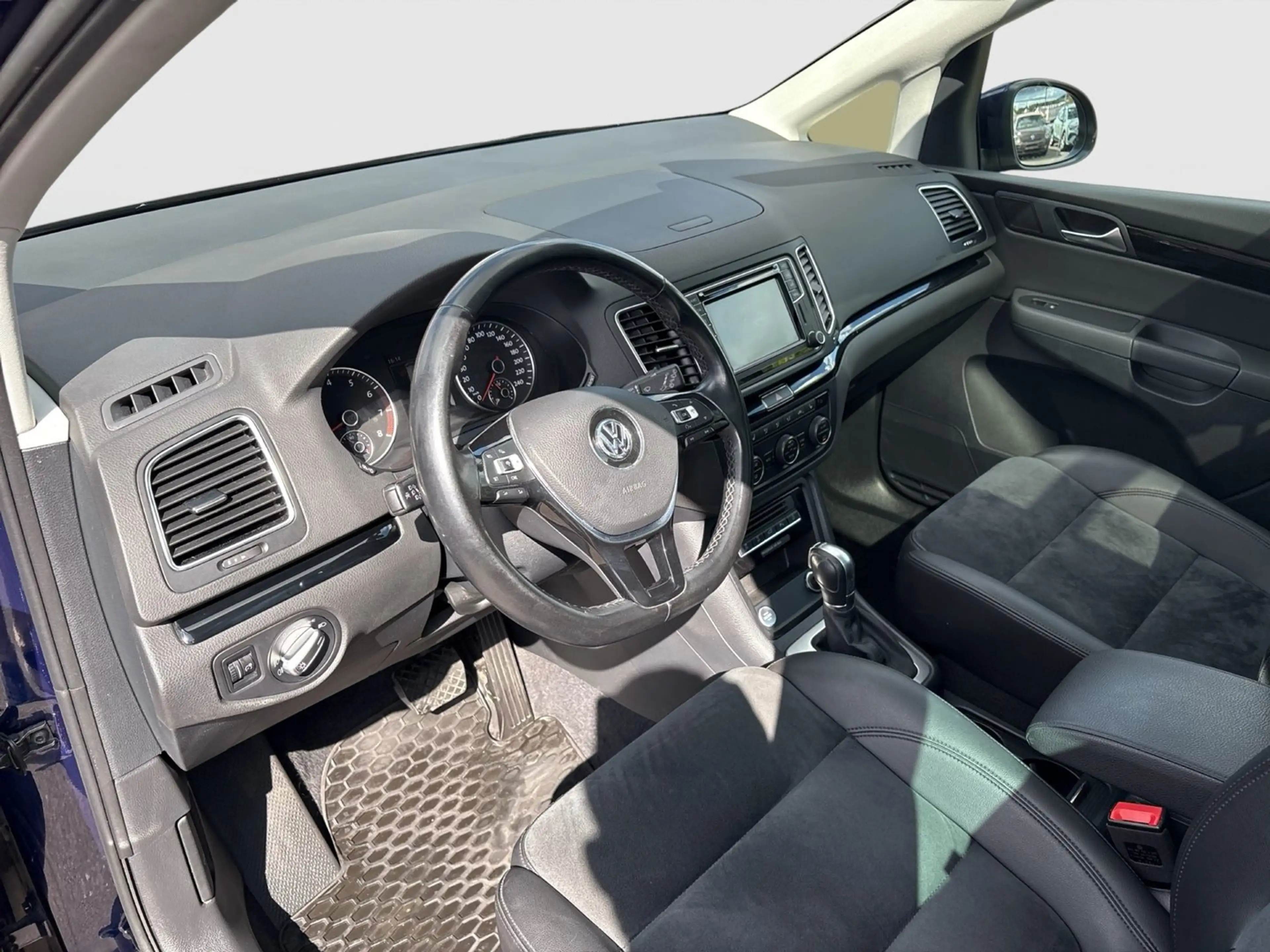 Volkswagen Sharan Business+ TSI DSG 7-Sitzer — photo 7