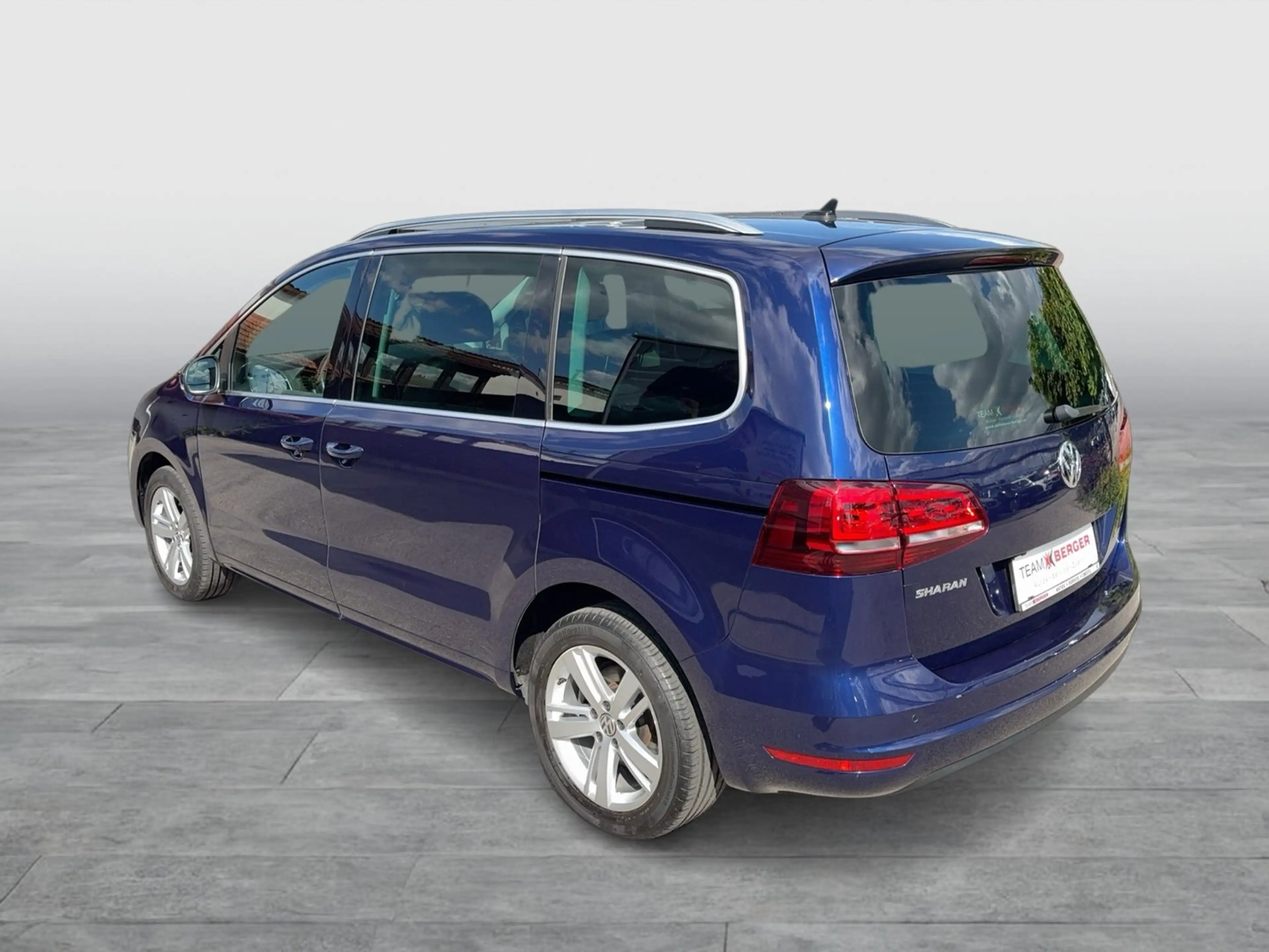Volkswagen Sharan Business+ TSI DSG 7-Sitzer — photo 3