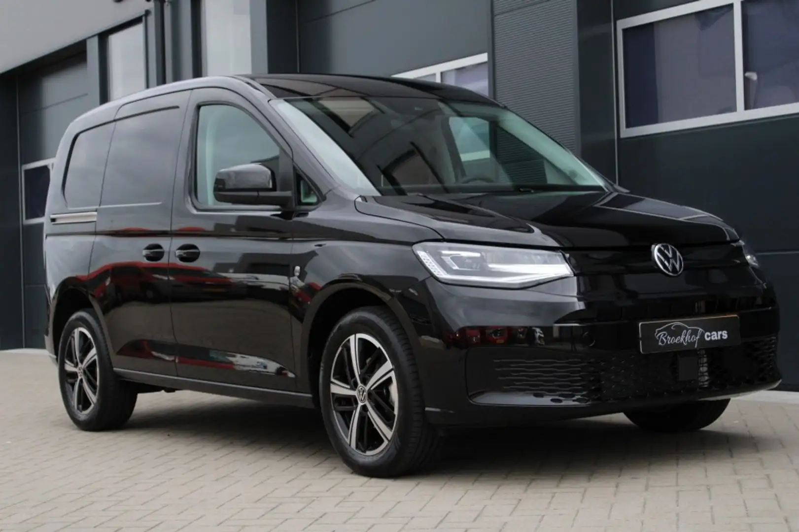Volkswagen Caddy 1.5 TSI STYLE CARPLAY TREKH. NIEUW Noir - 1