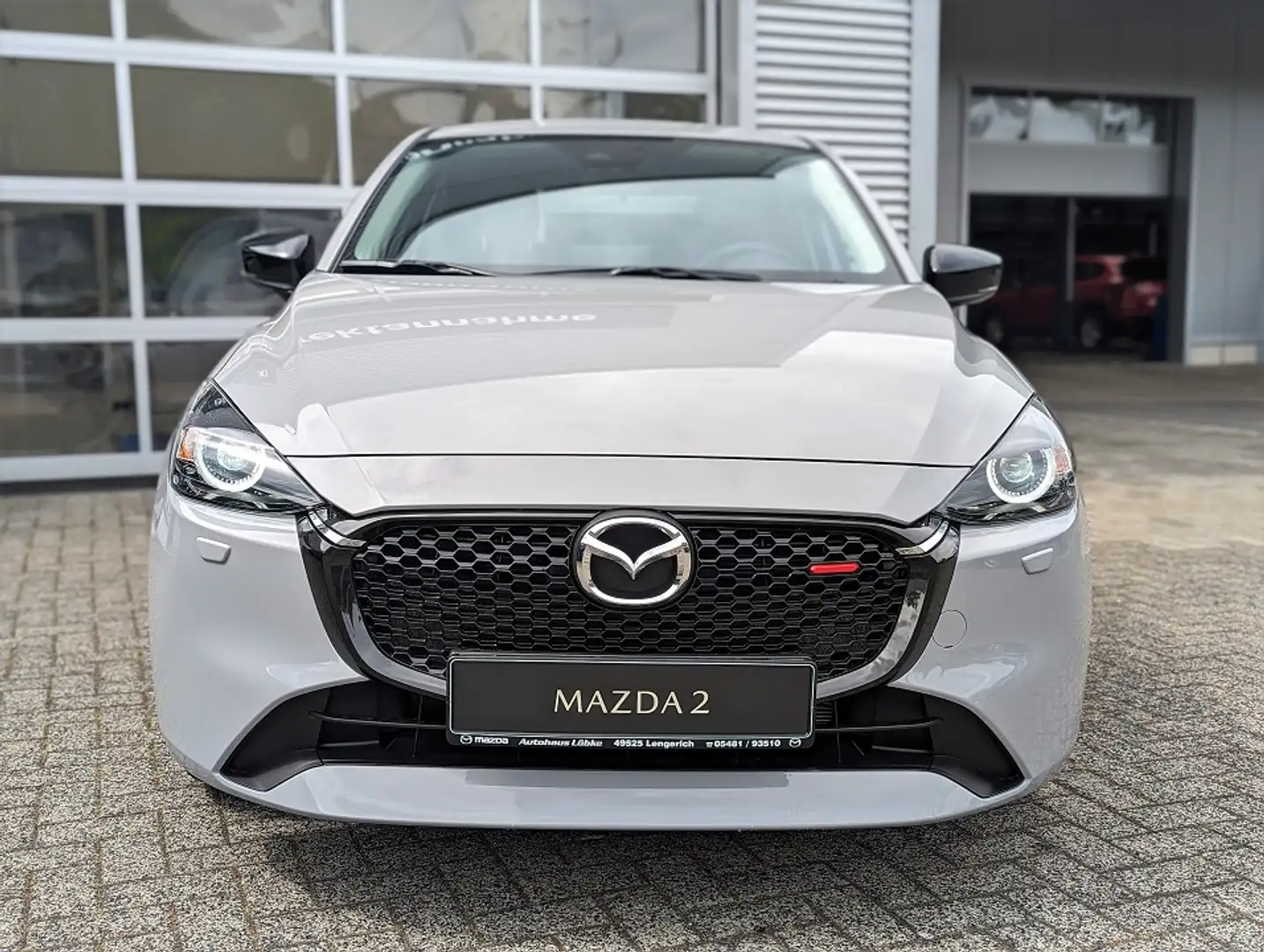 Mazda 2 e-SKYACTIV G 90 6MT FWD HOMURA Gris - 2