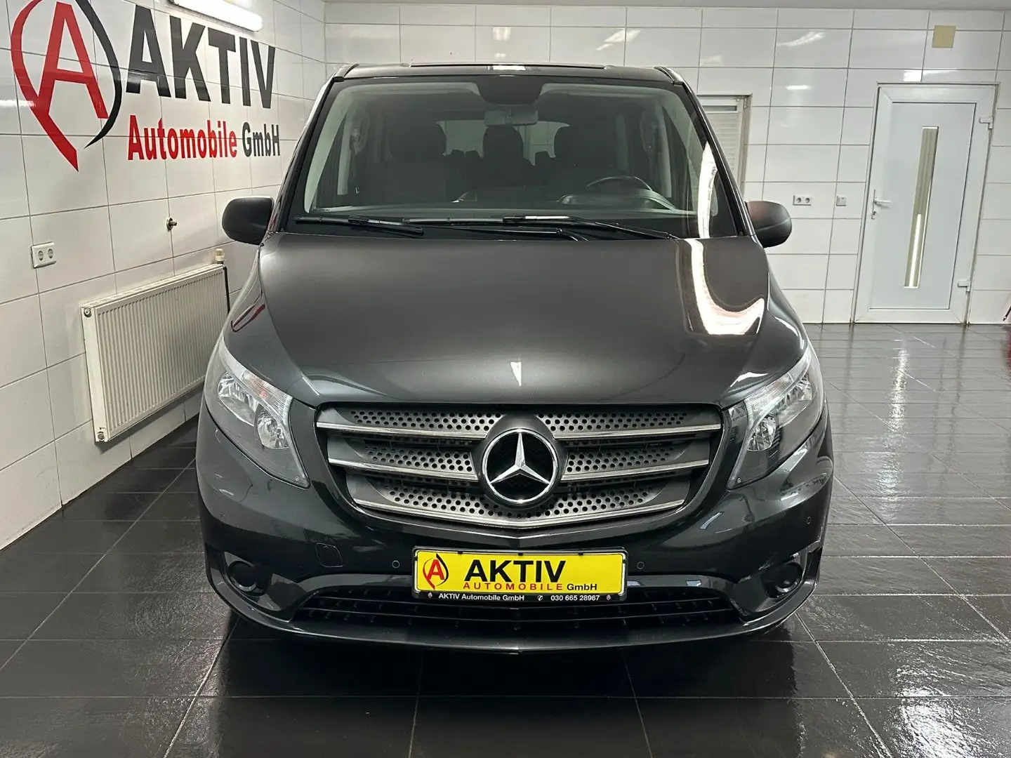 Mercedes-Benz Vito 116 Tourer CDI Select lang *8 Sitze*68 Tkm* Grau - 2