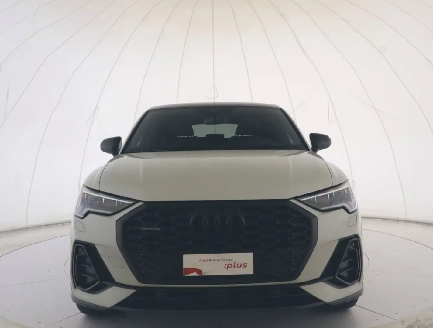 Audi Q3 SPB 40 TDI quattro S tronic S line edition Argento - 2