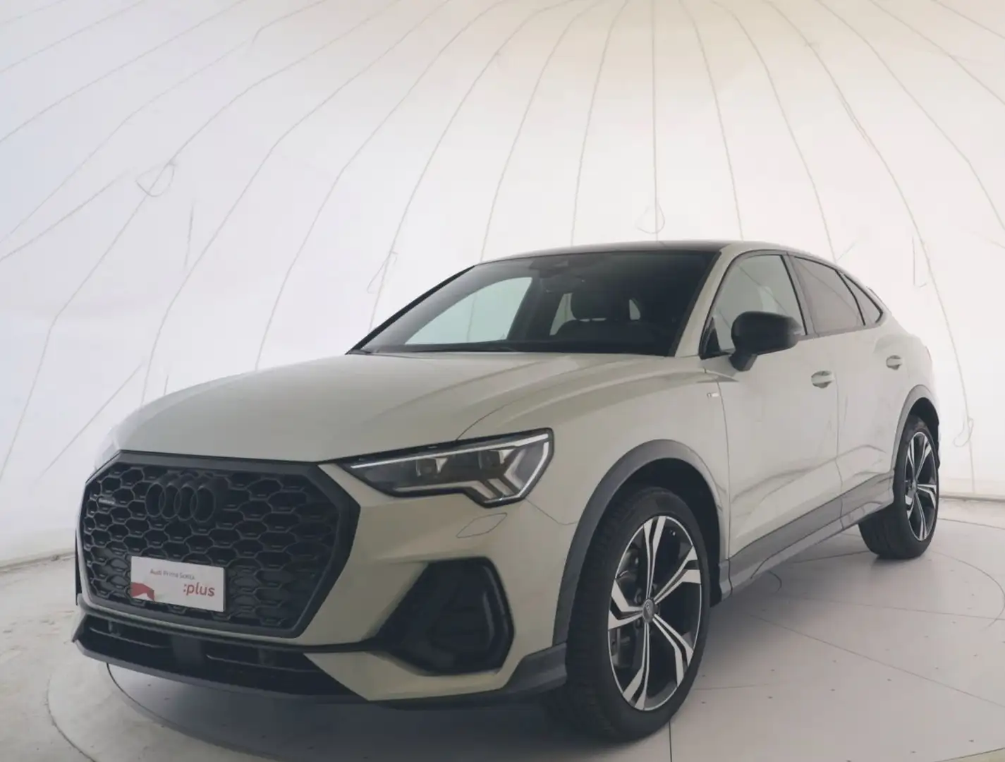 Audi Q3 SPB 40 TDI quattro S tronic S line edition Argento - 1