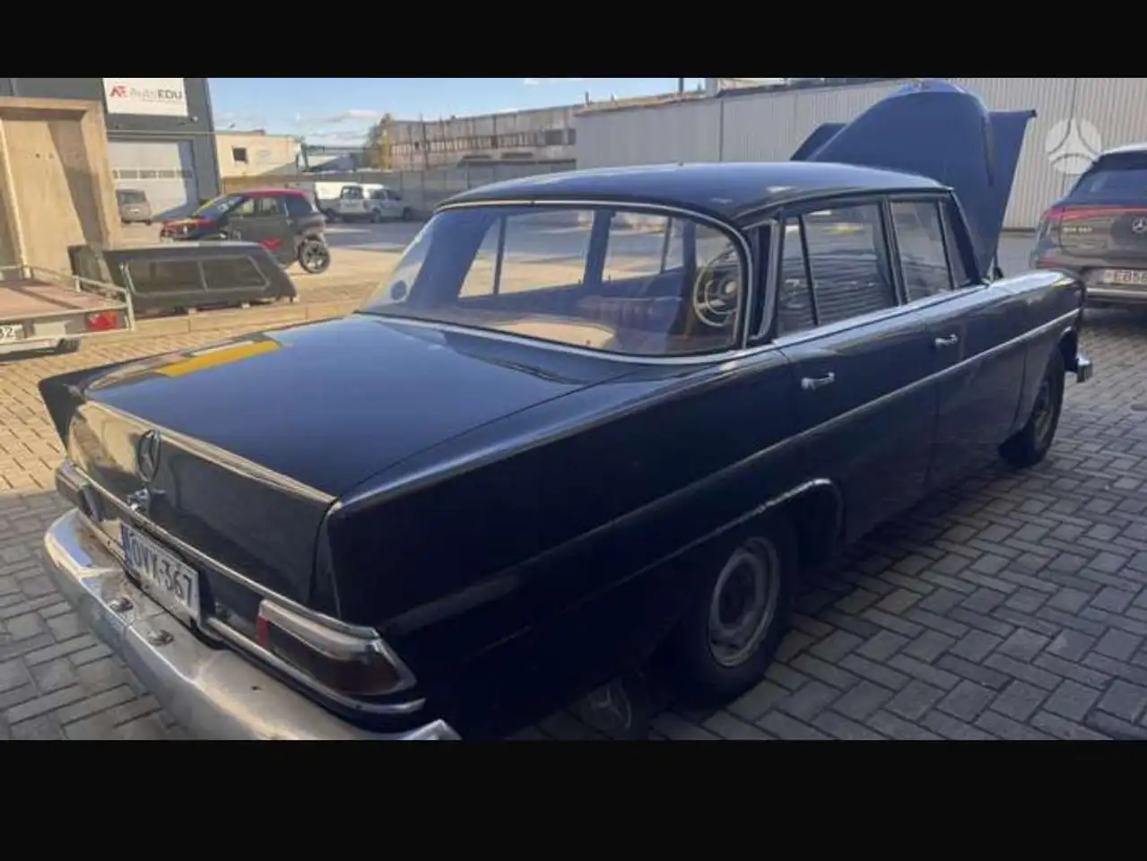 Mercedes-Benz 200, foto 2
