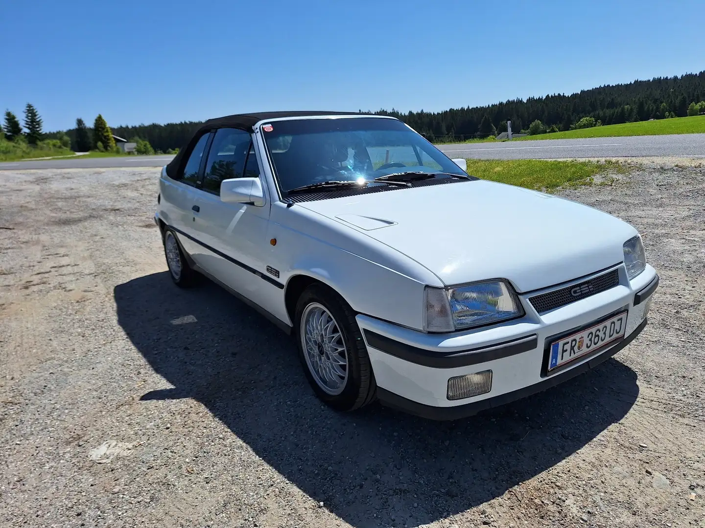 Opel Kadett E Cabrio GSi 2,0 i Blanc - 1