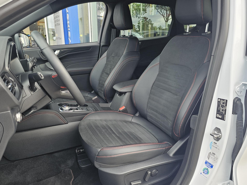 Ford Kuga 2.5 PHEV ST-Line X Trekhaak wegklapbaar| Winterpac — photo 13