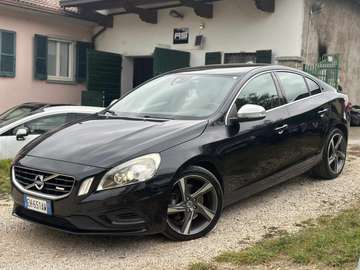 S60 D5 R-design