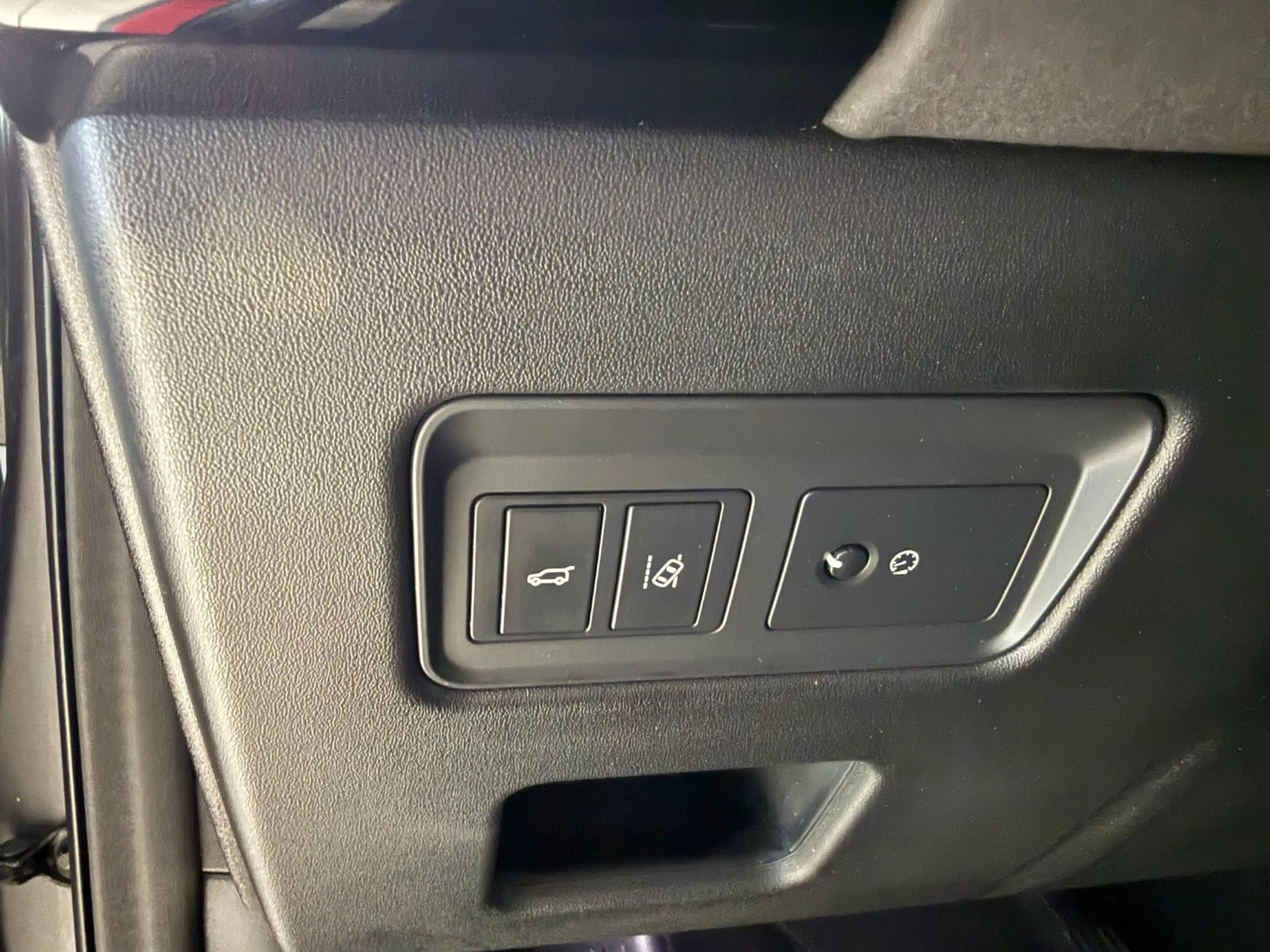 Land Rover Discovery 5 HSE TD6* AHK*PANORAMA*7Sitzer — photo 15