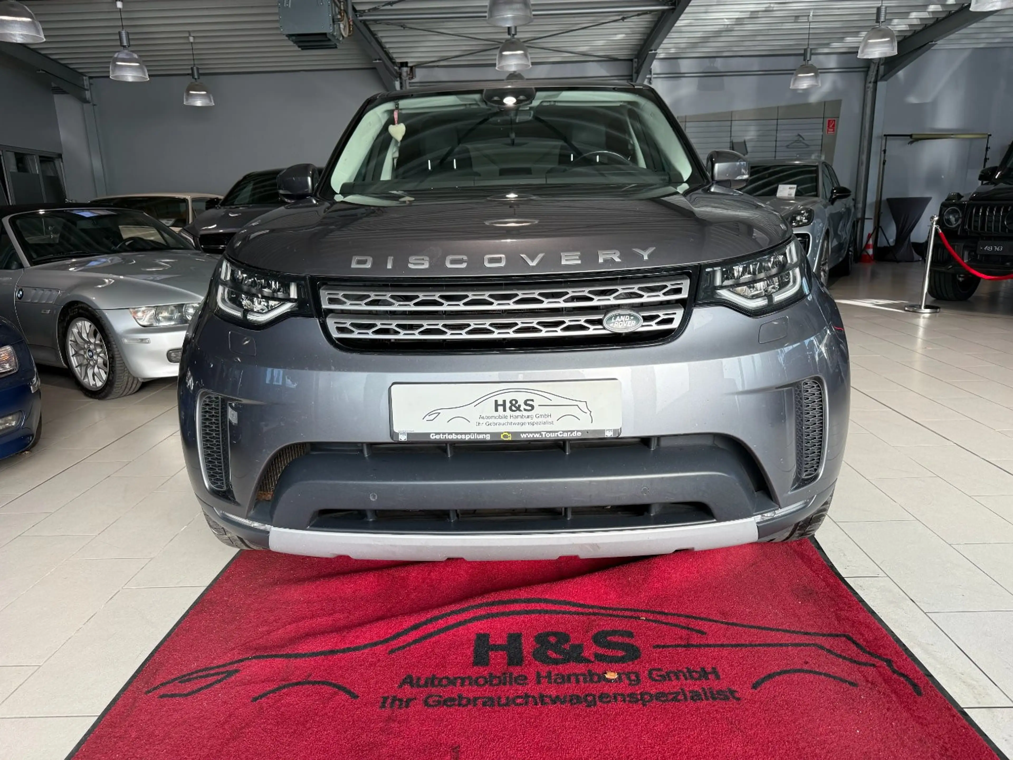 Land Rover Discovery 5 HSE TD6* AHK*PANORAMA*7Sitzer — photo 2