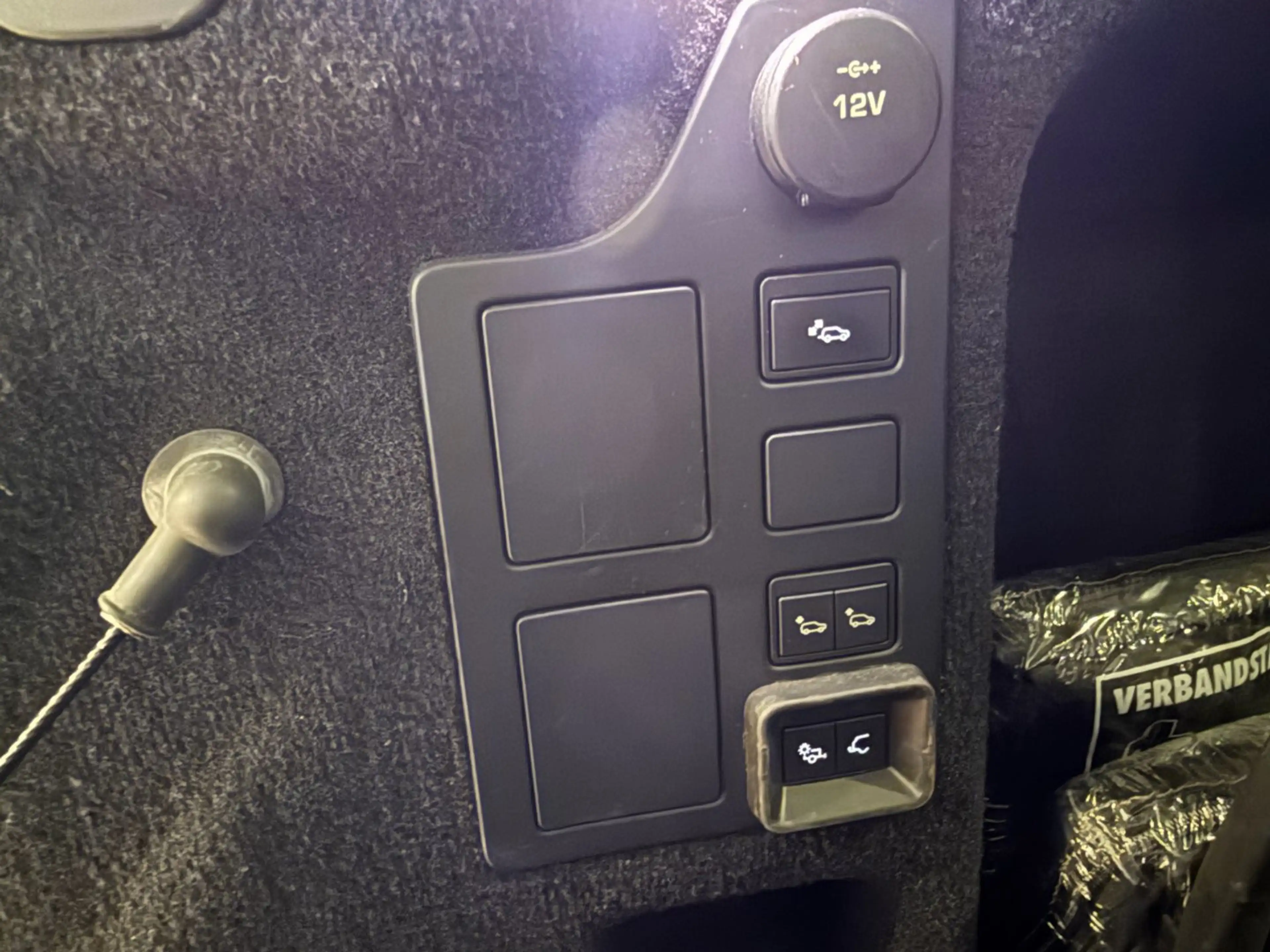 Land Rover Discovery 5 HSE TD6* AHK*PANORAMA*7Sitzer — photo 26