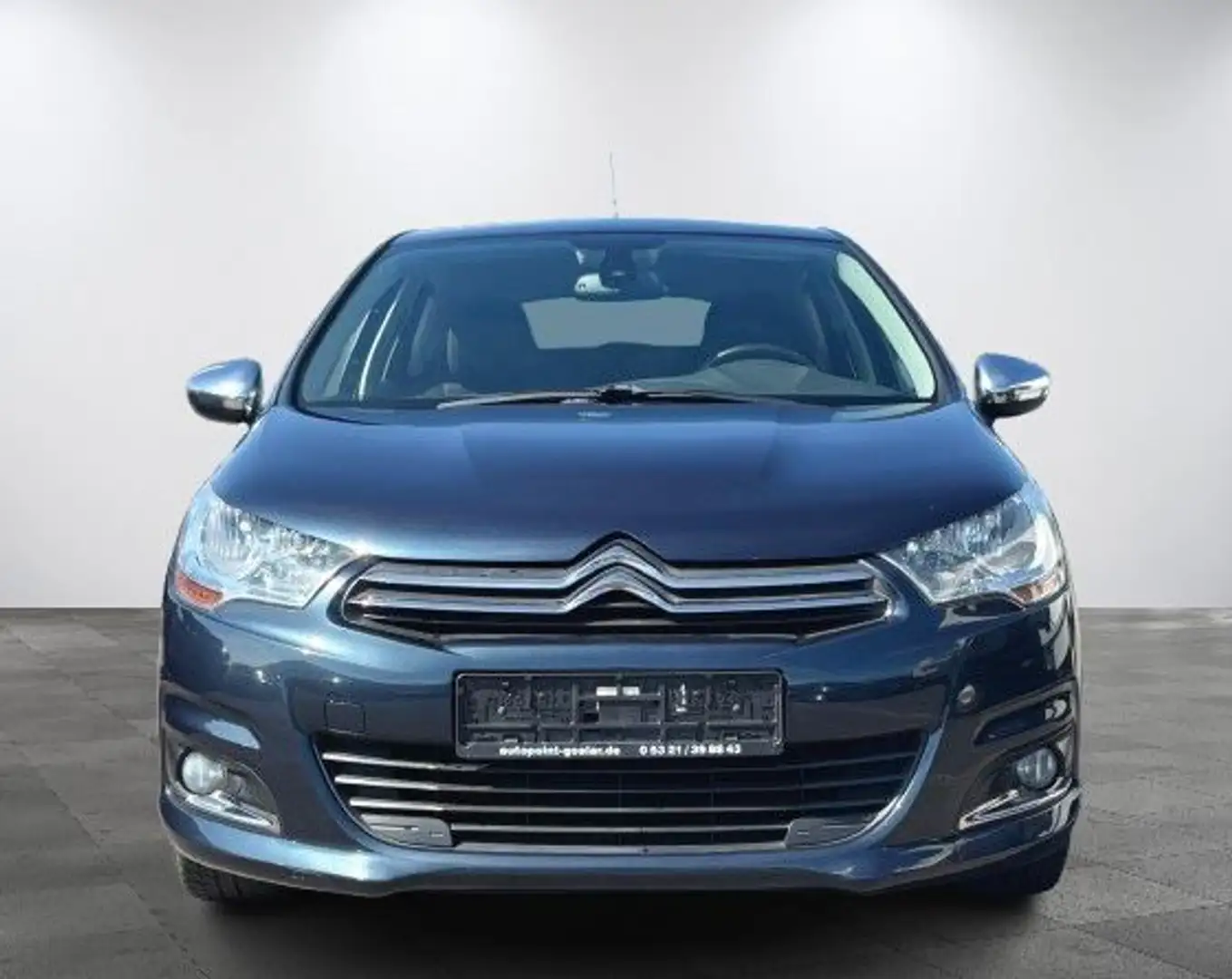 Citroen C4 Lim. Selection 1.4/PDC/Tempomat/Sitzheizung - 2