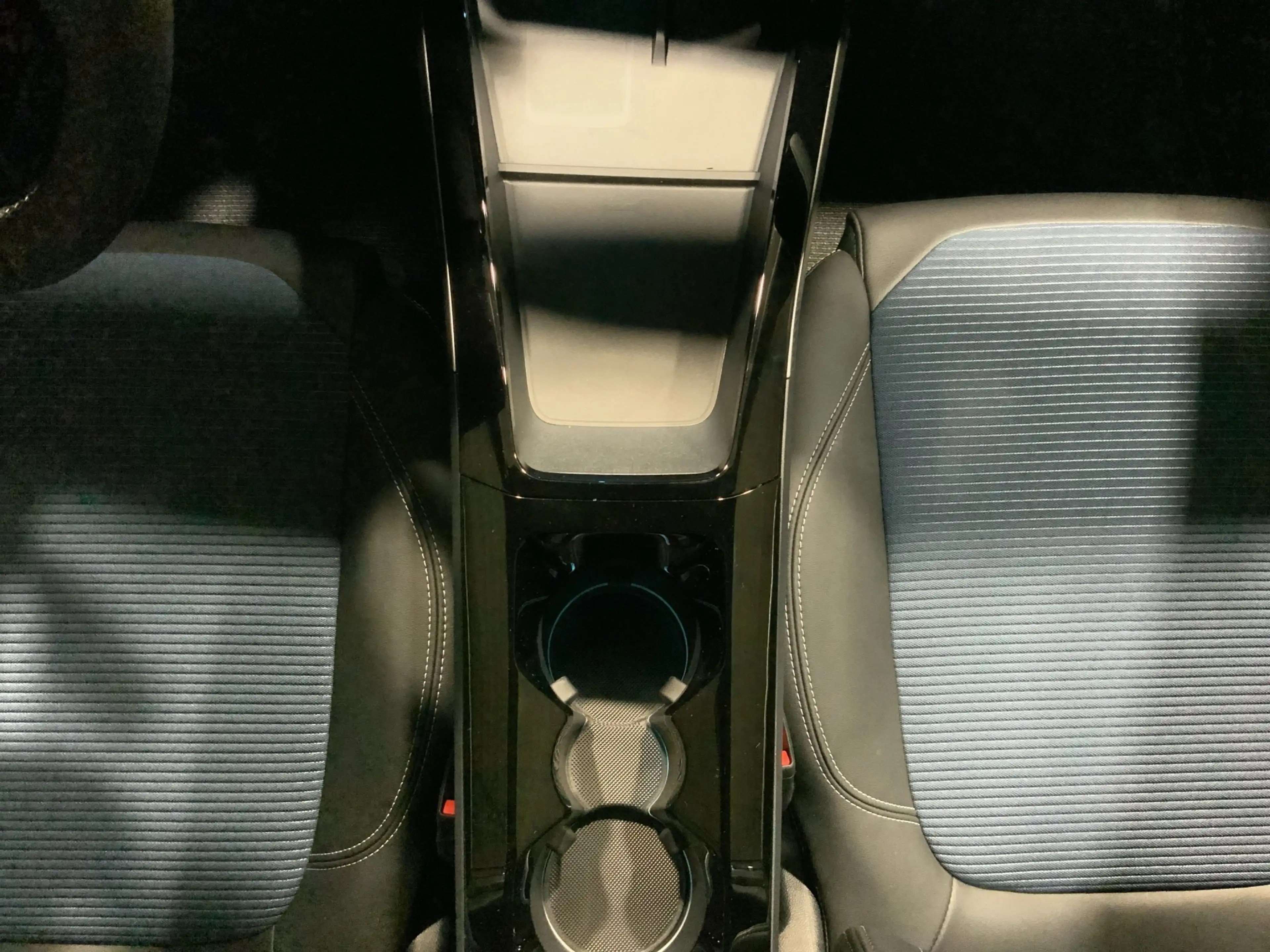 Ford Puma Gen-E BlueCruise Edition 46.8 kWh Sports Utility Vehicle — photo 18