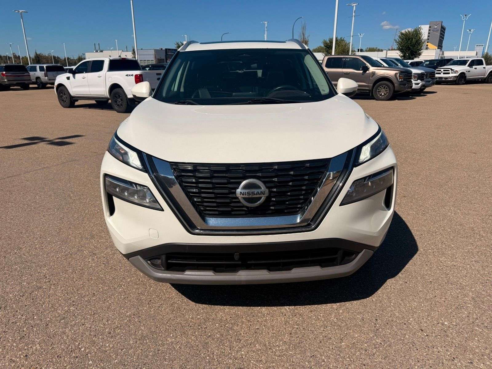 2021 Nissan Rogue SV — снимка 1