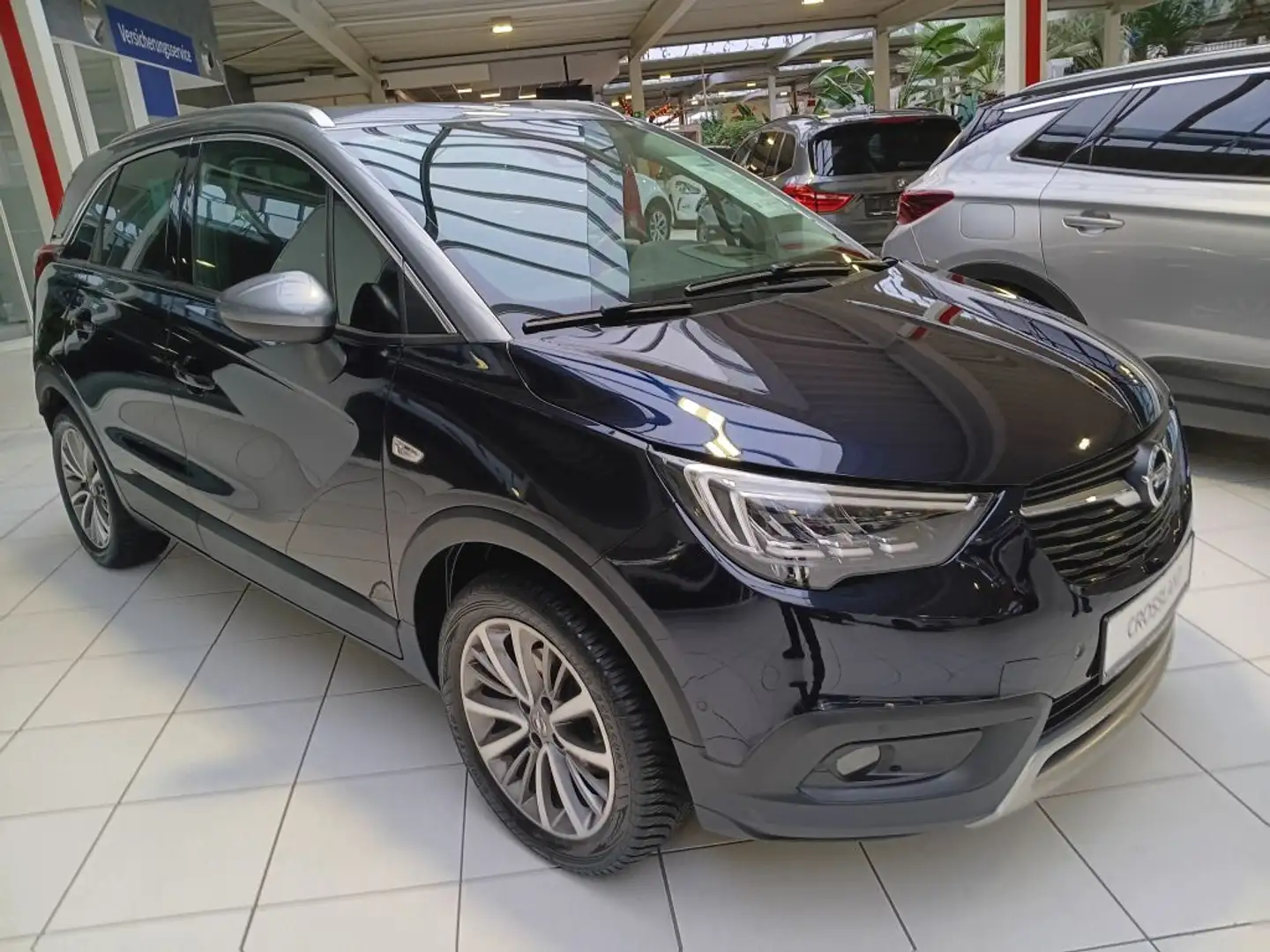 Opel Crossland X 1.2 Start/Stop Automatik Ultimate Bleu - 2