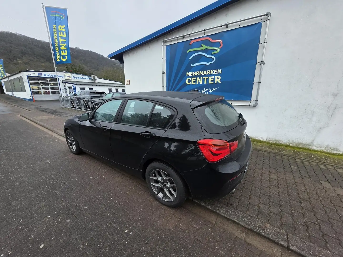 BMW 118 118i Advantage Klimaauto el. Sitze mit Memory S... Noir - 2