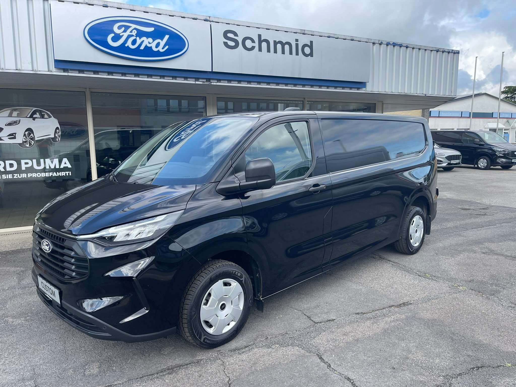 Second hand Ford Transit Custom 