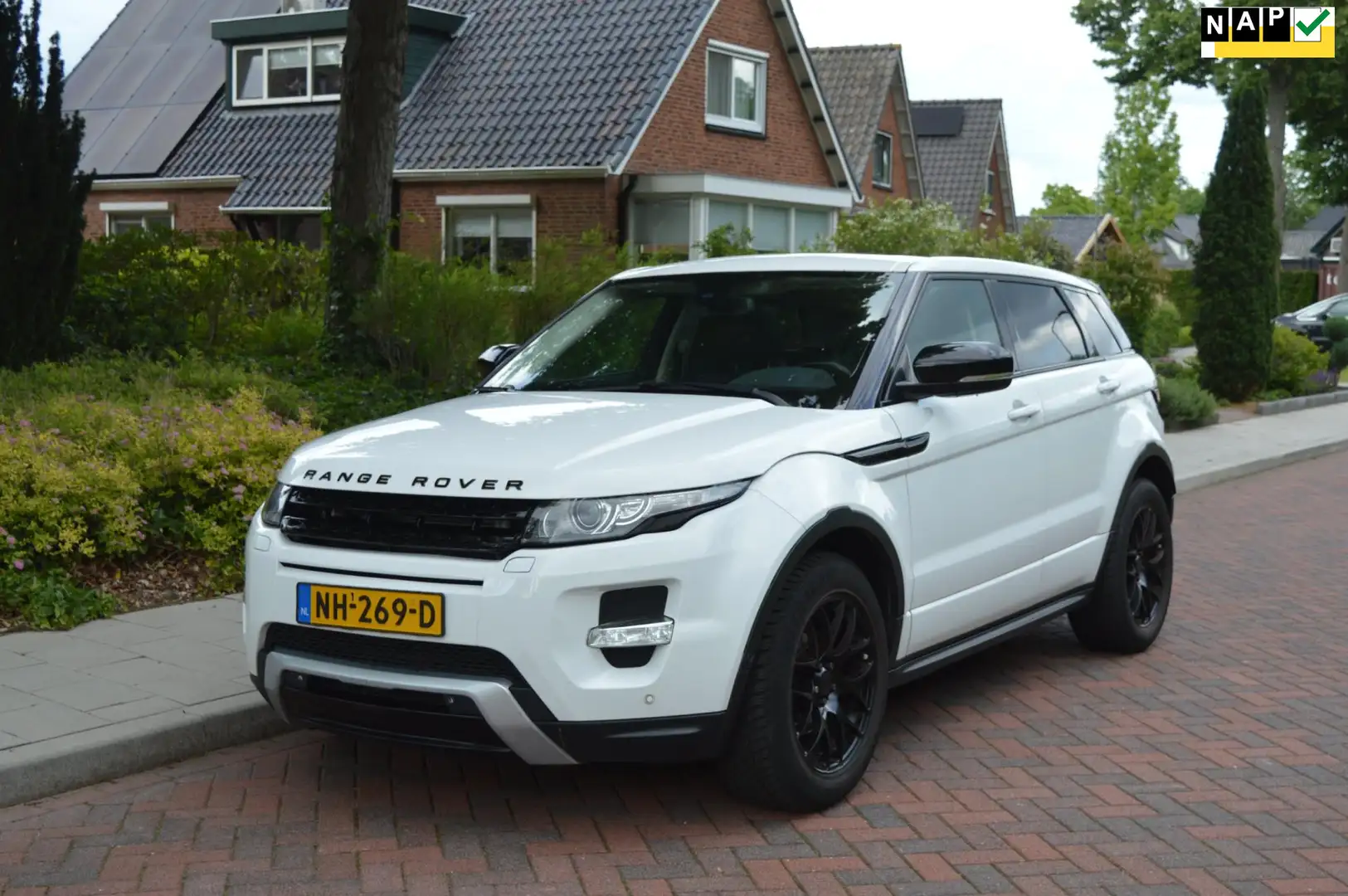 Land Rover Range Rover Evoque 2.2 SD4 4WD Prestige/Glasdak White - 1