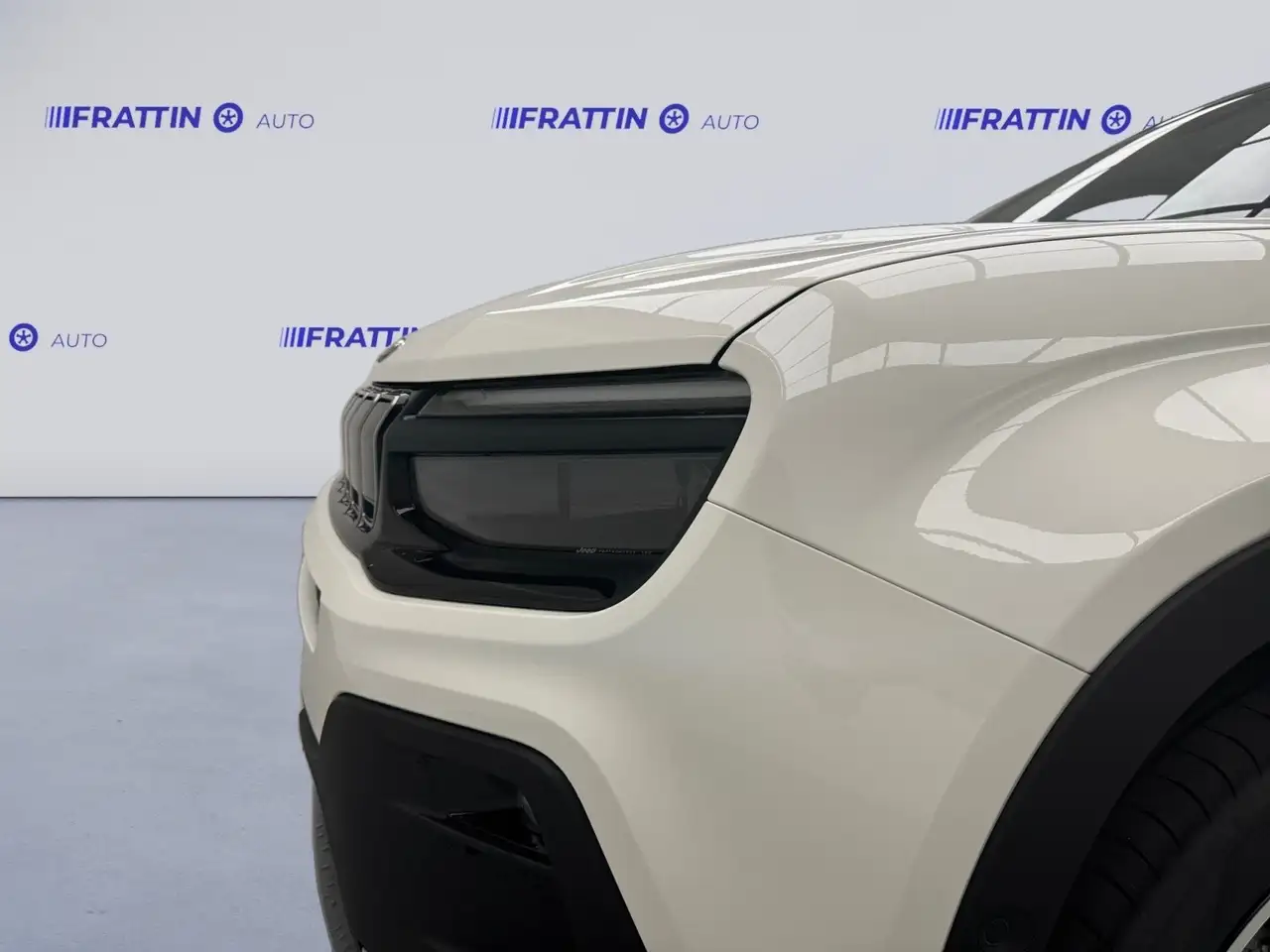 Jeep Avenger 1.2 Turbo 110 CV MHEV Summit 6