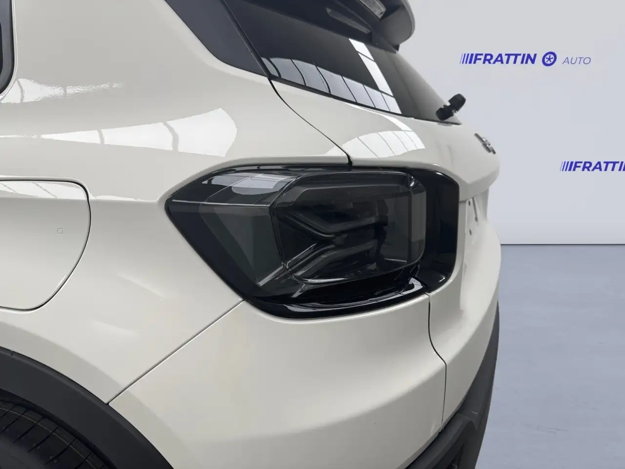 Jeep Avenger 1.2 Turbo 110 CV MHEV Summit 7