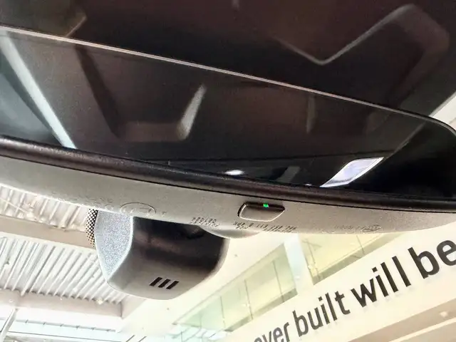 Porsche 911 view 20
