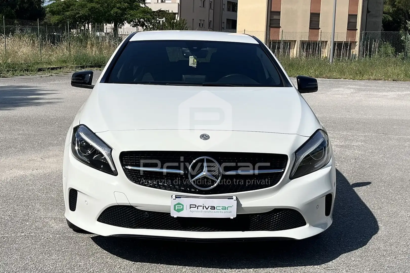 Mercedes-Benz A 220 A 220 d Automatic Sport Bianco - 2