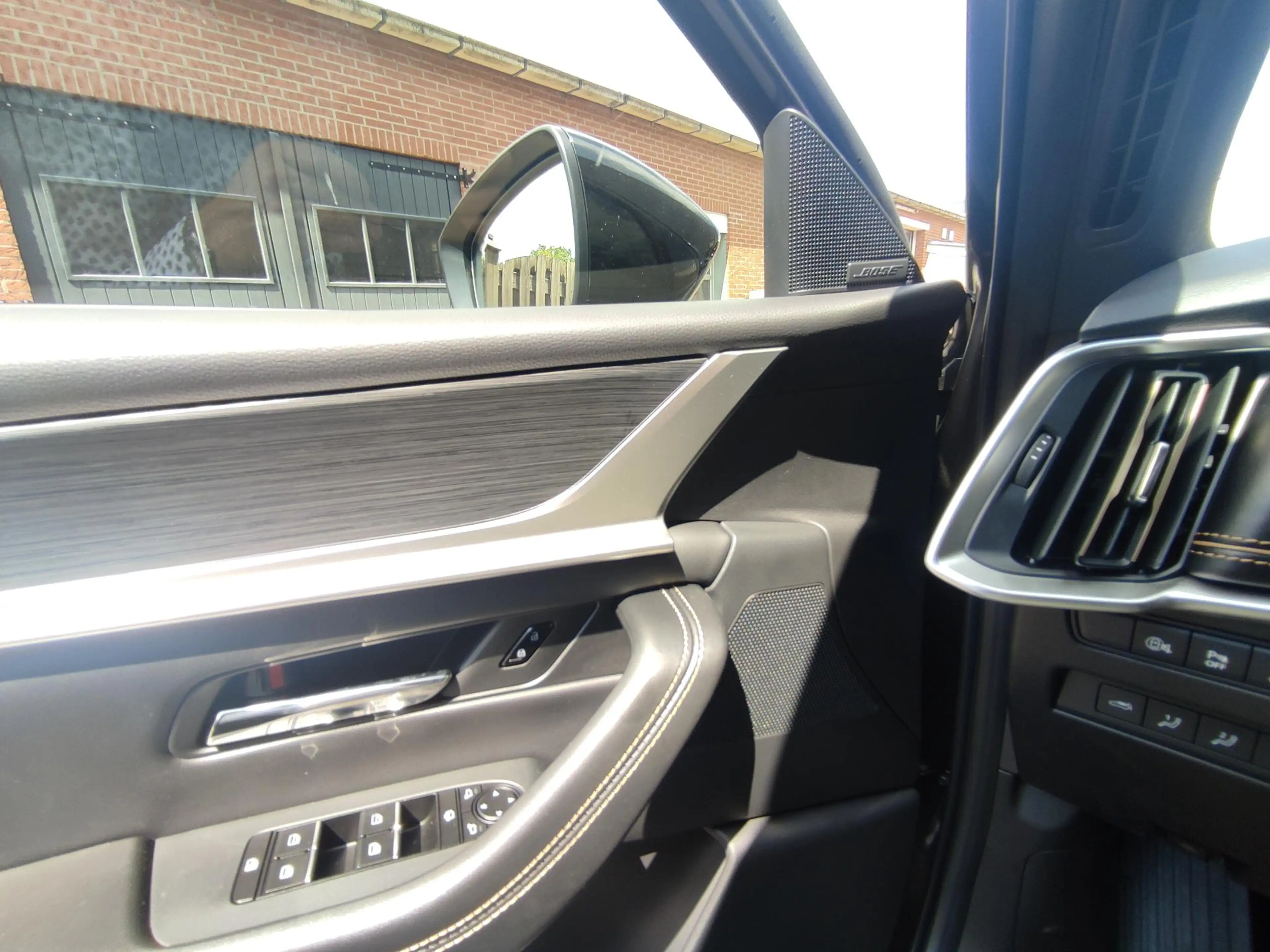 Mazda CX-60 2.5 e-SkyActiv PHEV Homura demo van €64.788,= voor — photo 9