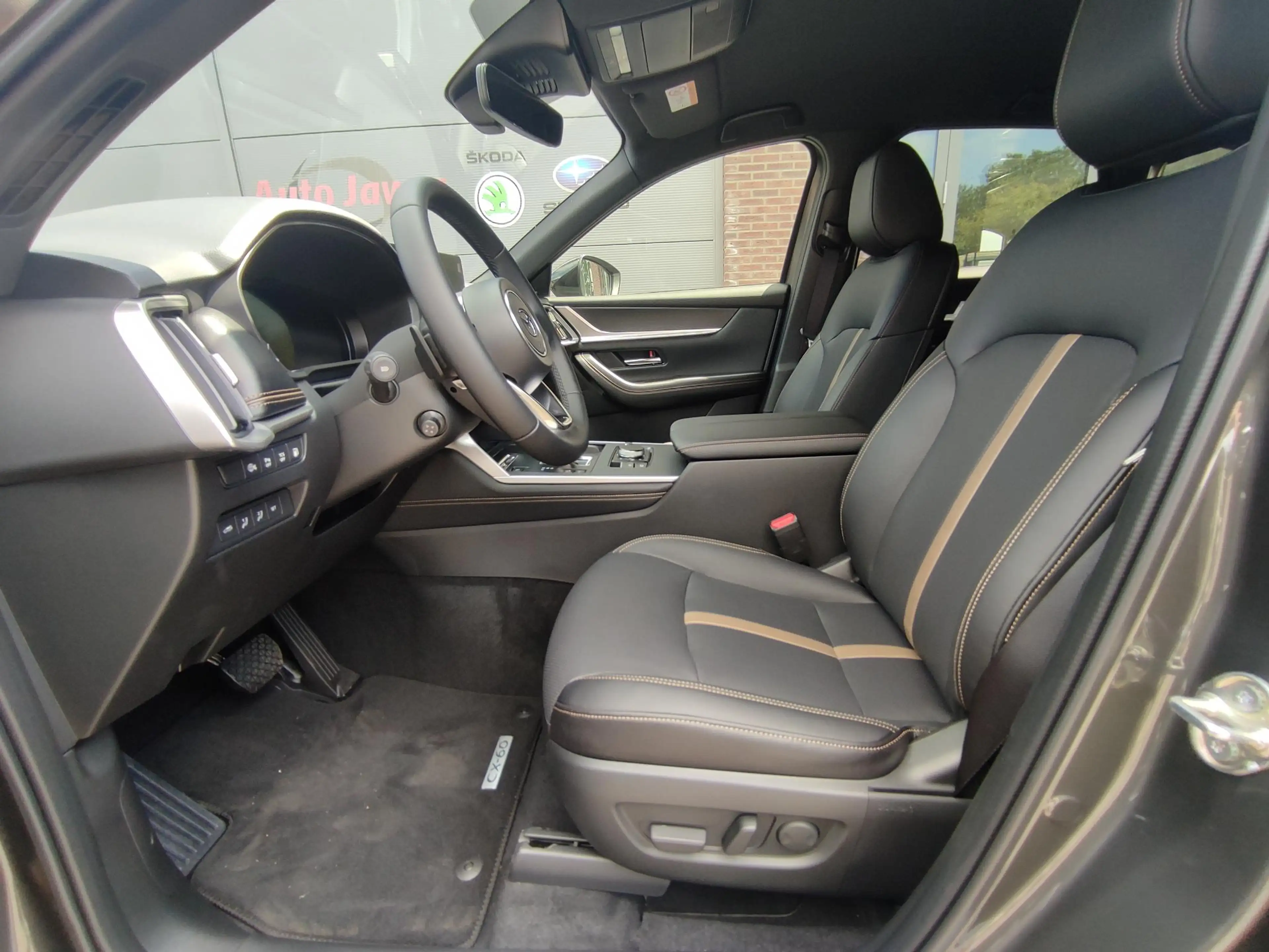 Mazda CX-60 2.5 e-SkyActiv PHEV Homura demo van €64.788,= voor — photo 10