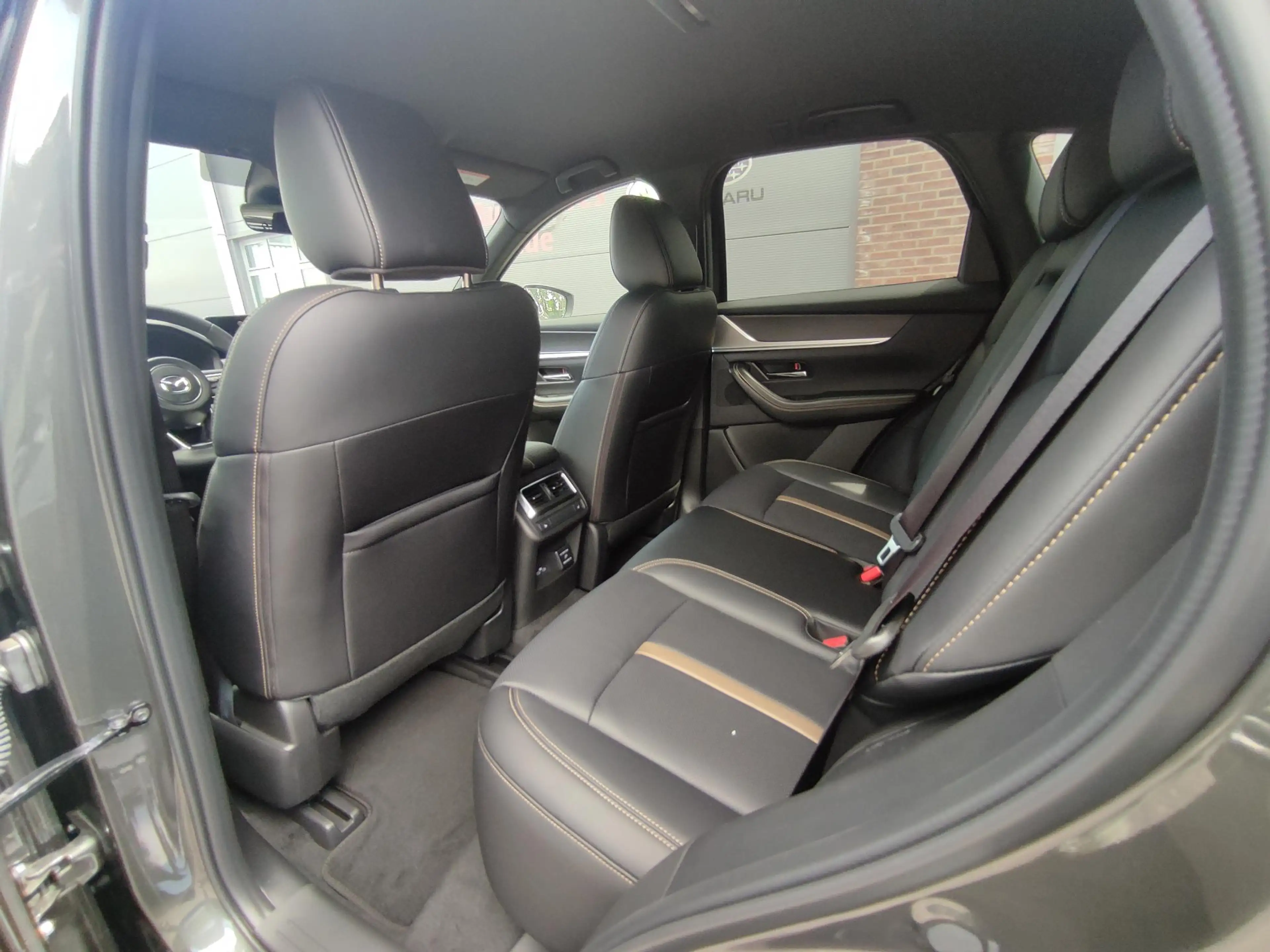 Mazda CX-60 2.5 e-SkyActiv PHEV Homura demo van €64.788,= voor — photo 12