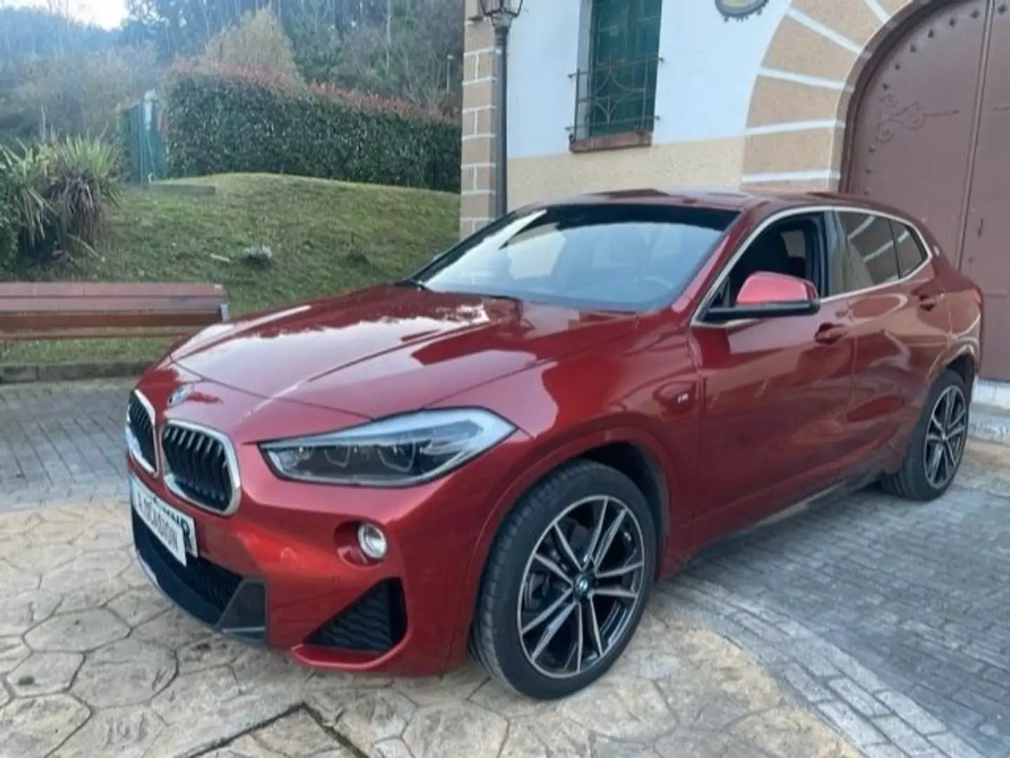 BMW X2 sDrive 18dA Naranja - 1