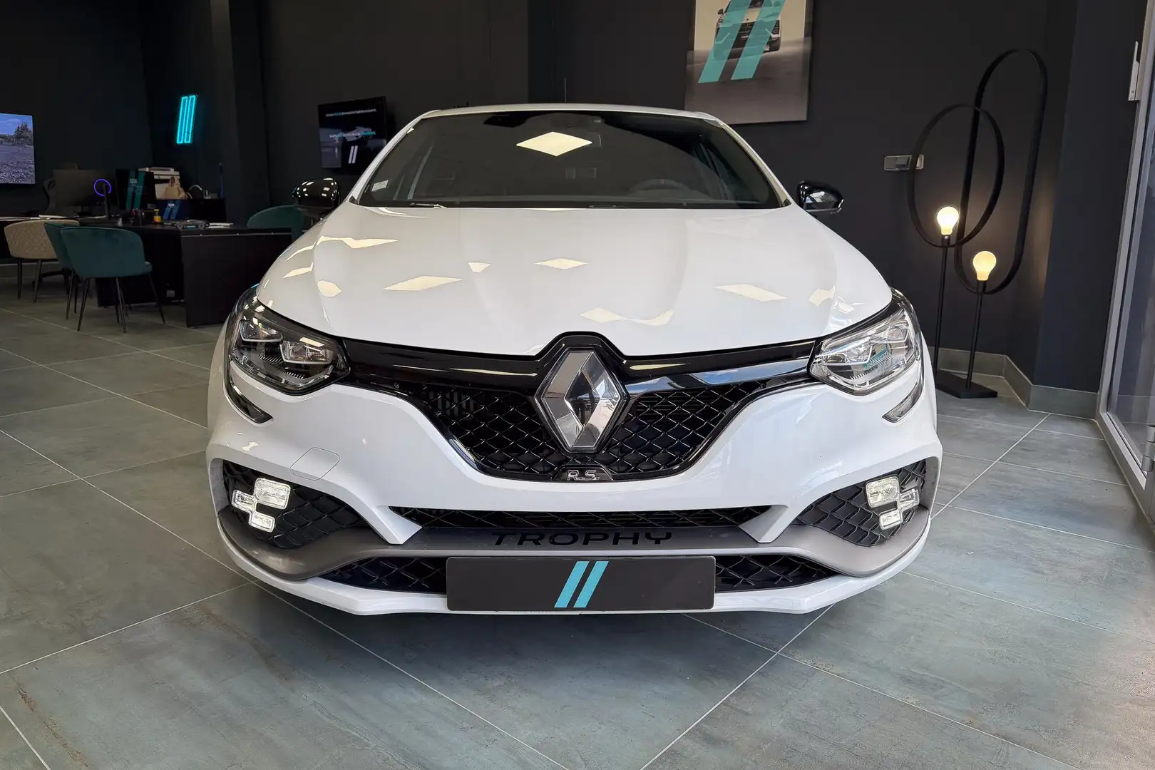 Renault Megane R.S. Trophy - 1.8 Energy TCe - 300cv - Boite manue Blanc - 2