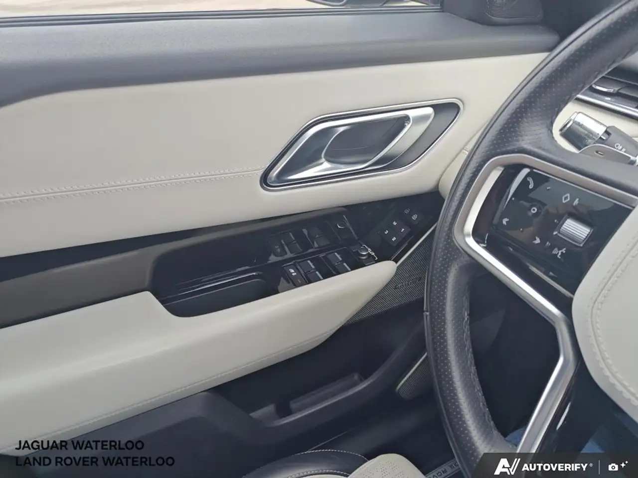 Land Rover Range Rover Velar снимка Land Rover Range Rover Velar