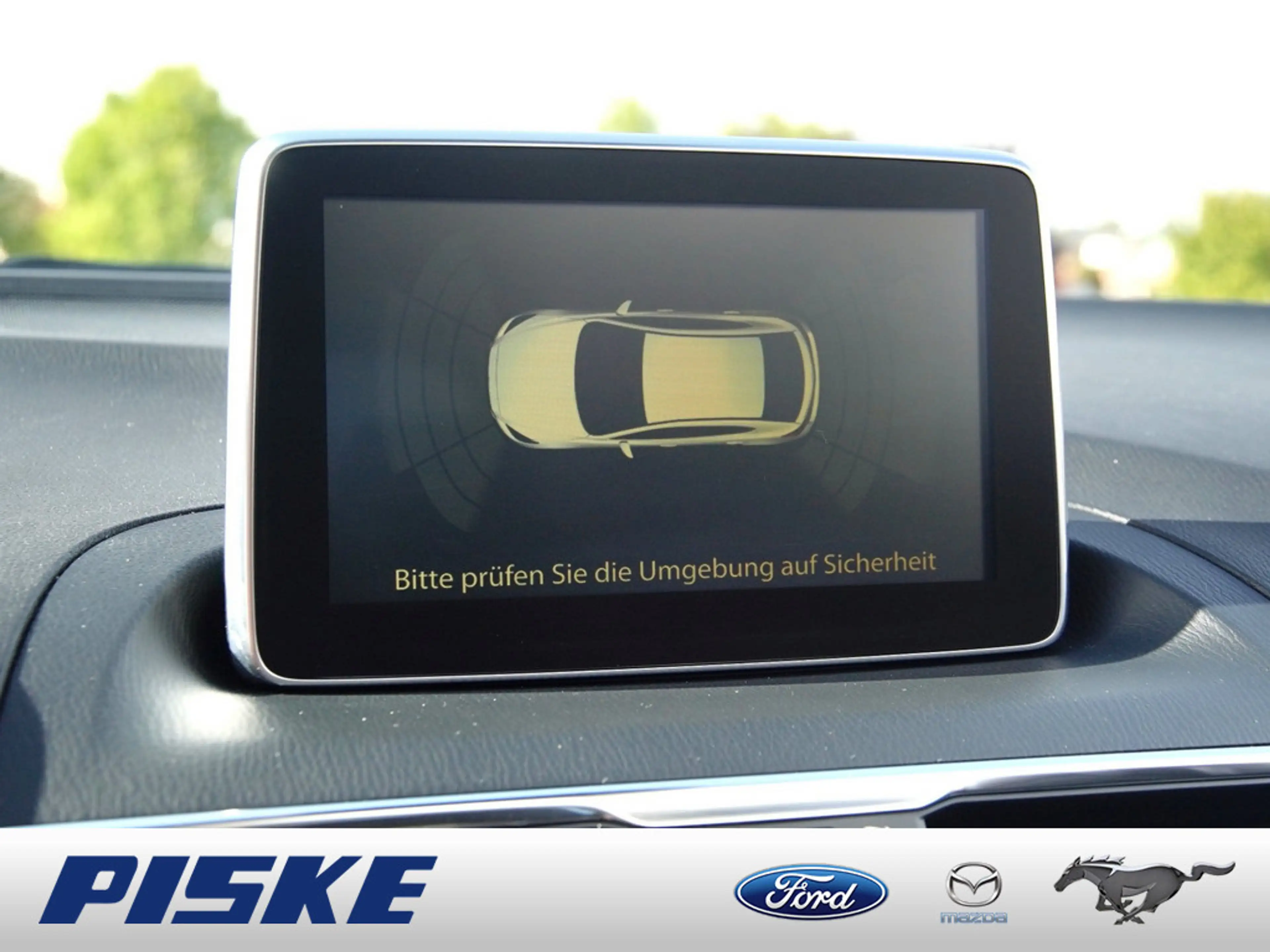 Mazda 3 Sports-Line KEYLESS PDC SHZ XENON BOSE HUD — photo 10